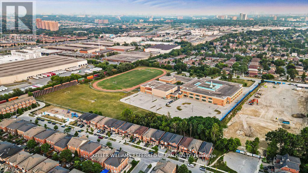 14 - 2335 Sheppard Avenue W, Toronto, Ontario  M9M 0B6 - Photo 42 - W12518396