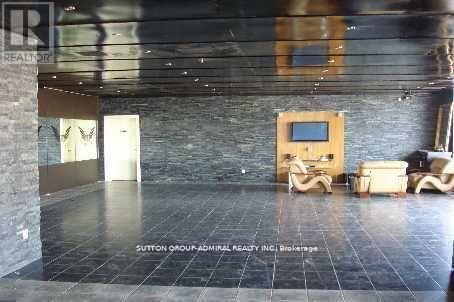 1017 Finch Avenue W, Toronto, Ontario  M3J 2C7 - Photo 3 - W12518400