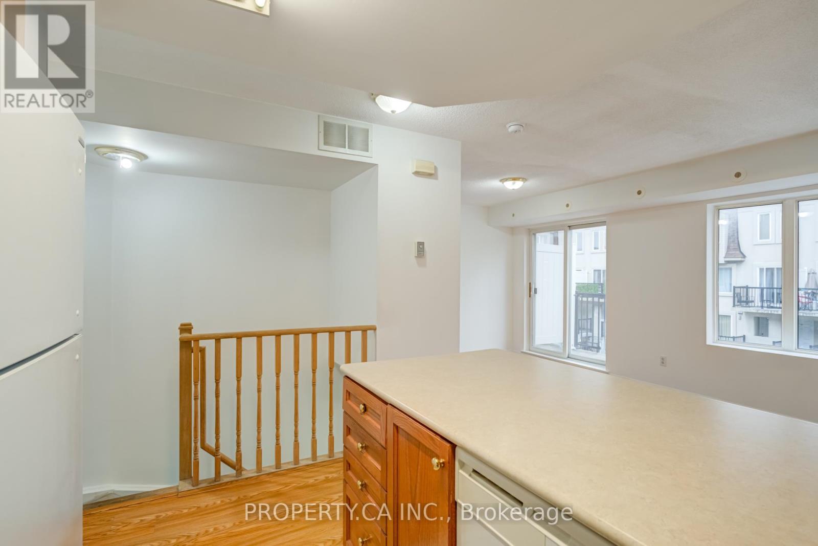 2083 - 65 George Appleton Way E, Toronto, Ontario M3M 0A2 - Photo 12 - W12518410