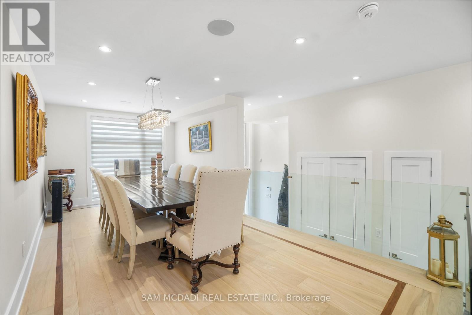 1036 Enola Avenue, Mississauga, Ontario  L5G 4A9 - Photo 19 - W12518430