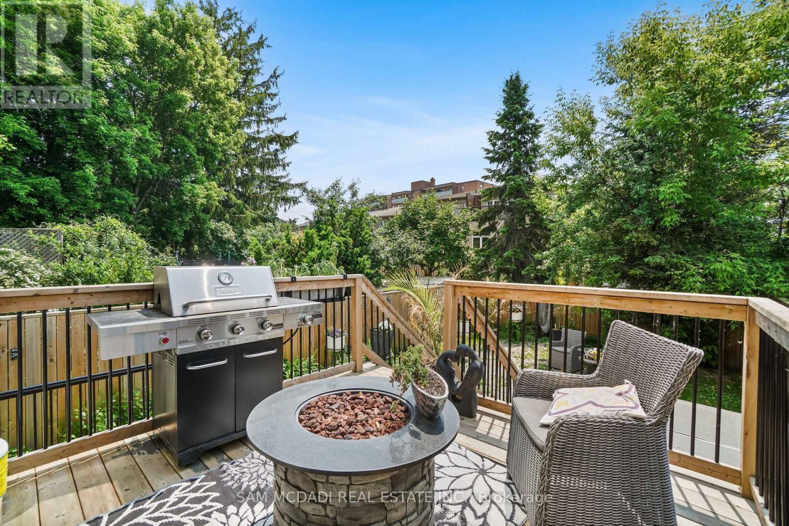 1036 Enola Avenue, Mississauga, Ontario  L5G 4A9 - Photo 48 - W12518430