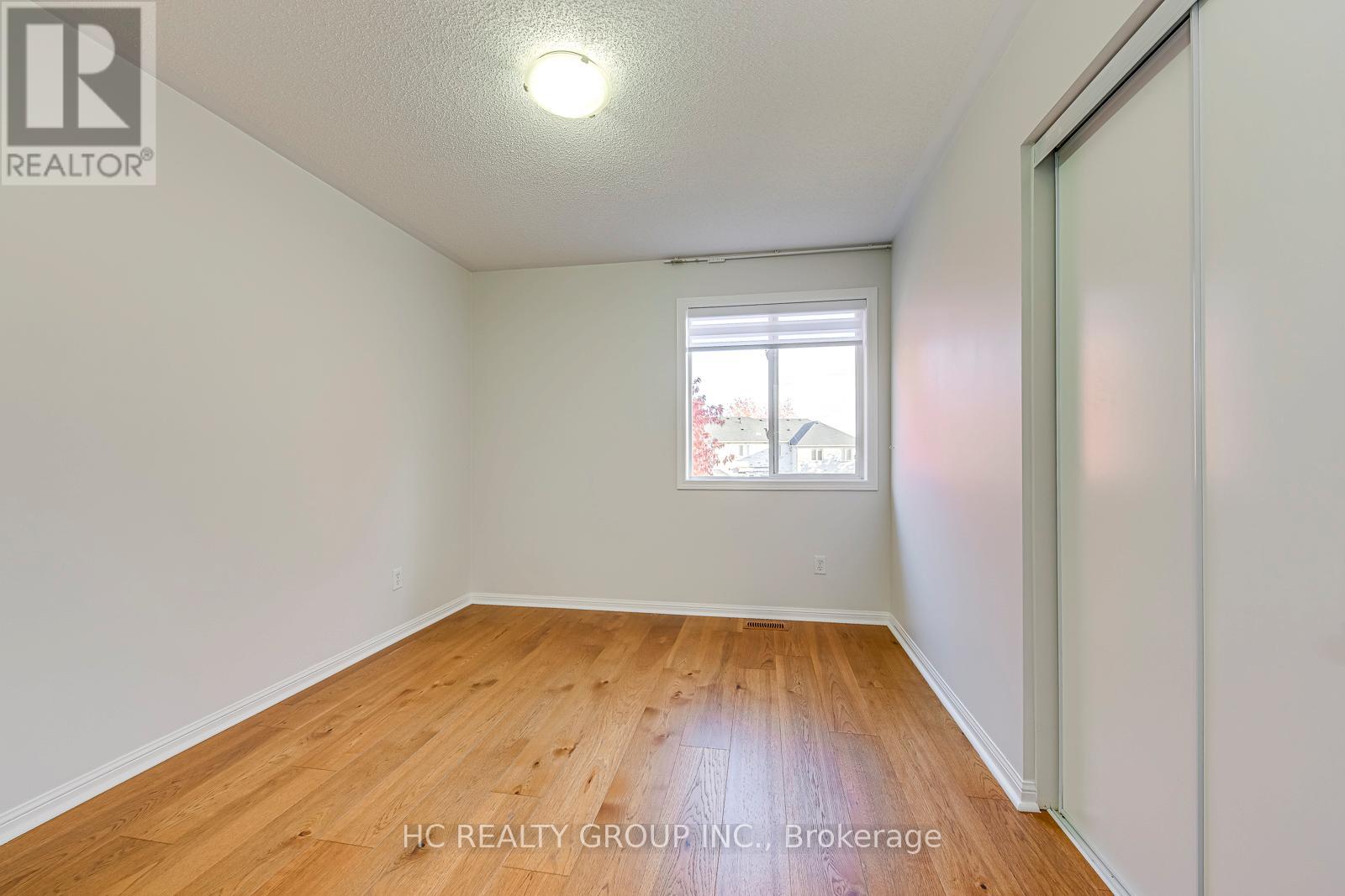 3045 Abernathy Way, Oakville, Ontario  L6M 5C1 - Photo 23 - W12518436