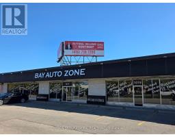 1015 FINCH AVENUE W, Toronto, Ontario