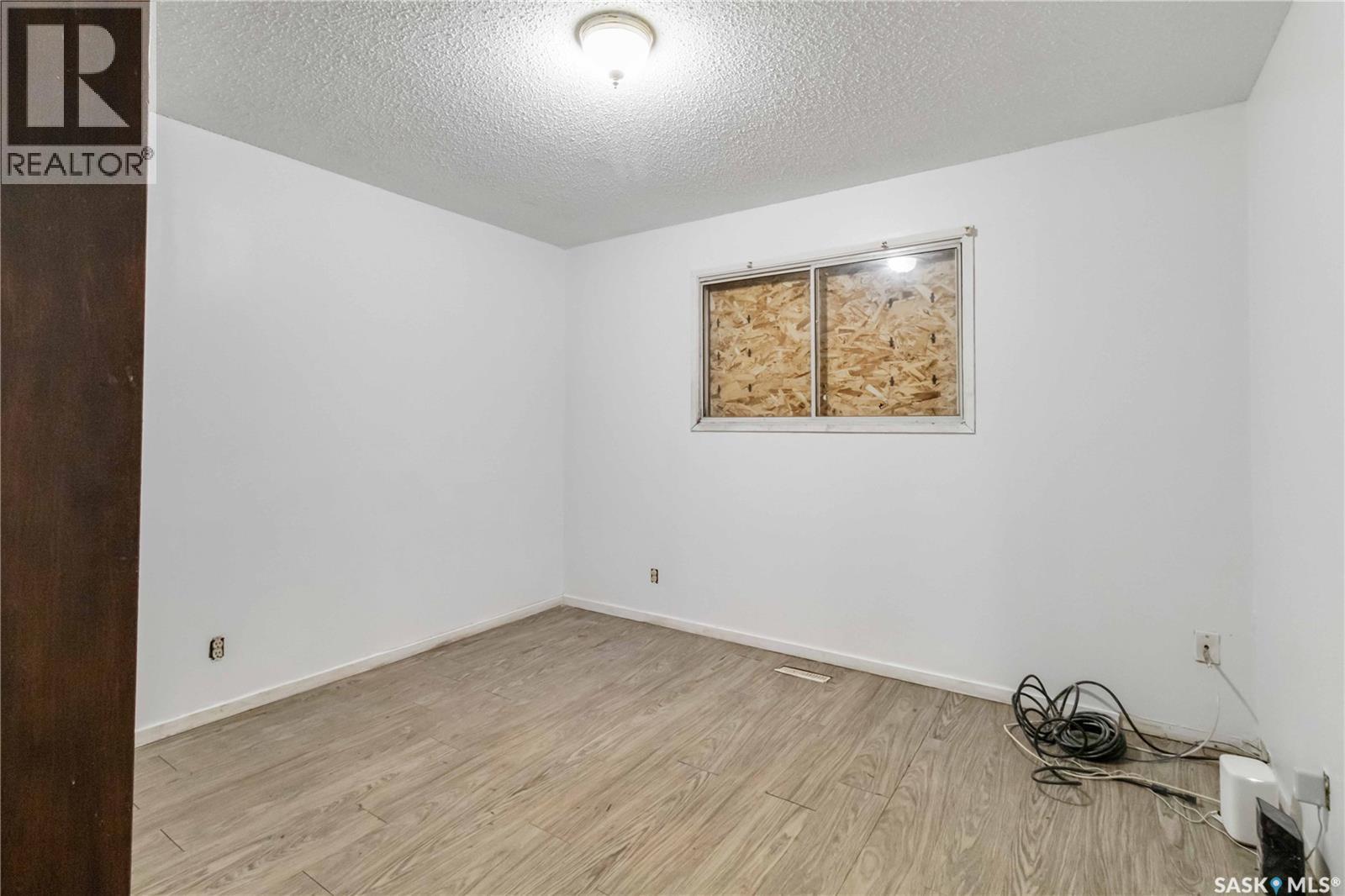 111-113 Q Avenue N, Saskatoon, Saskatchewan  S7L 2Y4 - Photo 8 - SK022493