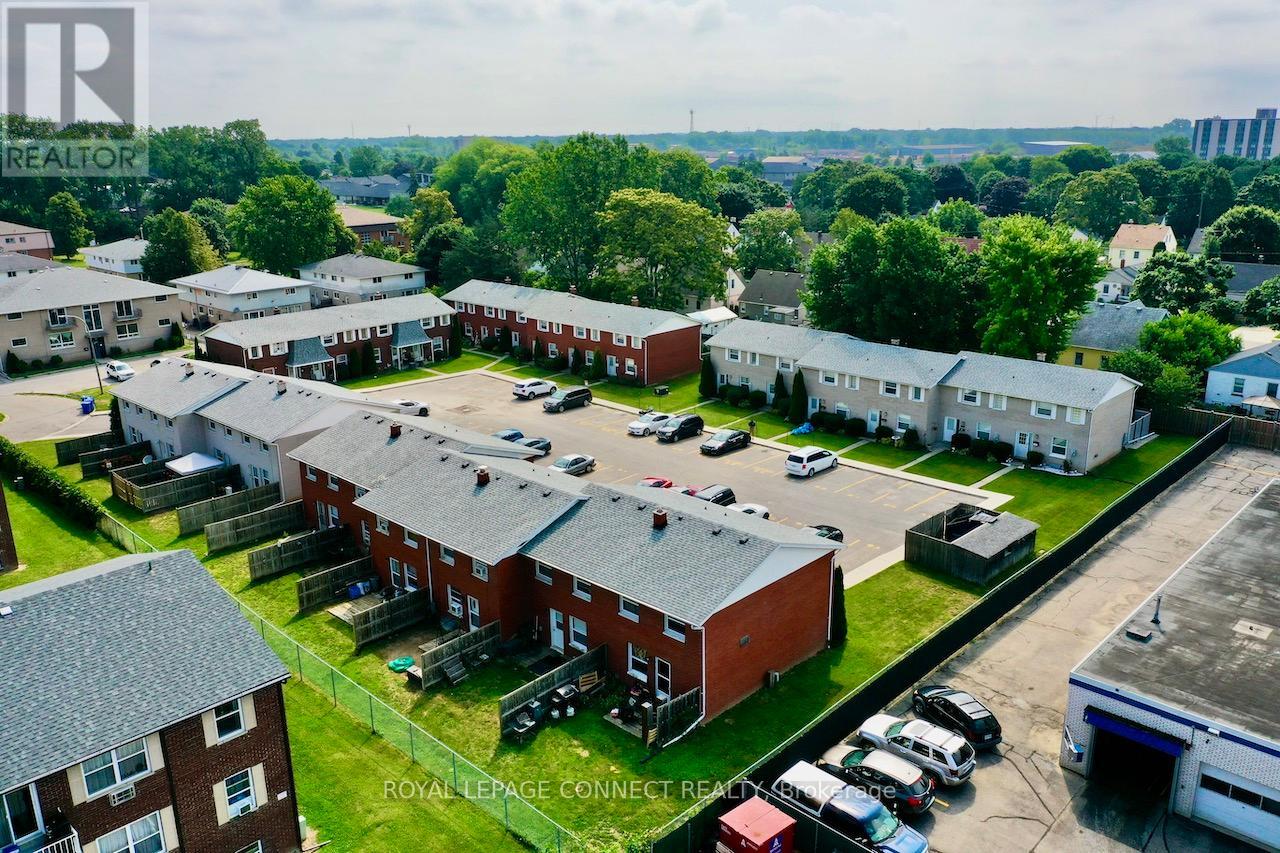 3-6 - 35-41 Orchard Place, Chatham-Kent, Ontario  N7M 1A6 - Photo 5 - X12518352