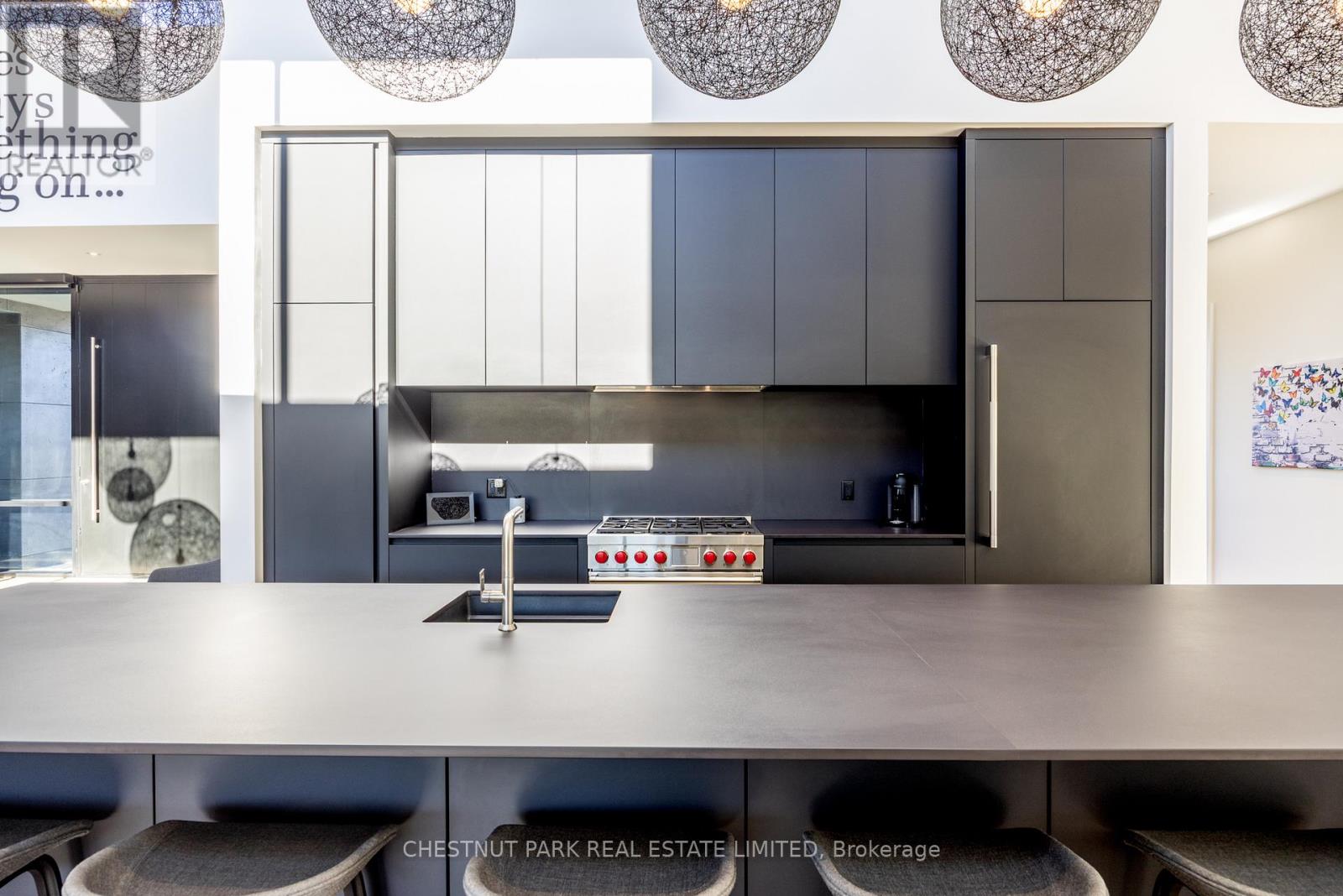 112 Stone Zack Lane, Blue Mountains, Ontario N0H 1J0 - Photo 8 - X12518372