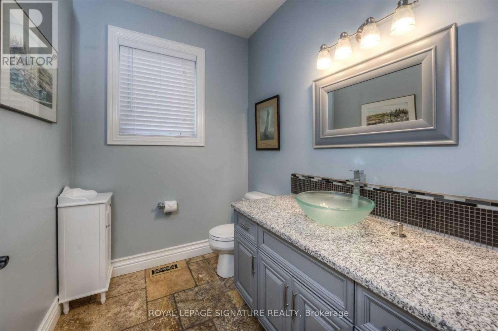 465 Golf Course Road, Woolwich, Ontario  N0B 1N0 - Photo 7 - X12518376