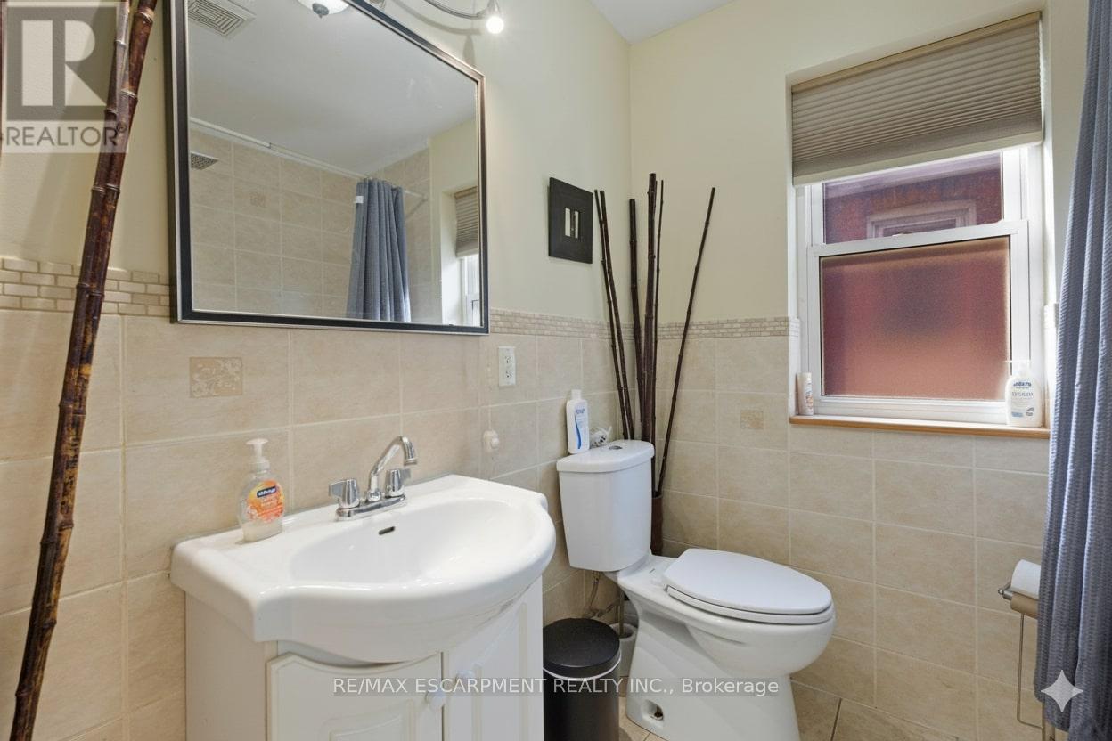 246 Cope Street, Hamilton, Ontario  L8H 5B5 - Photo 22 - X12518404