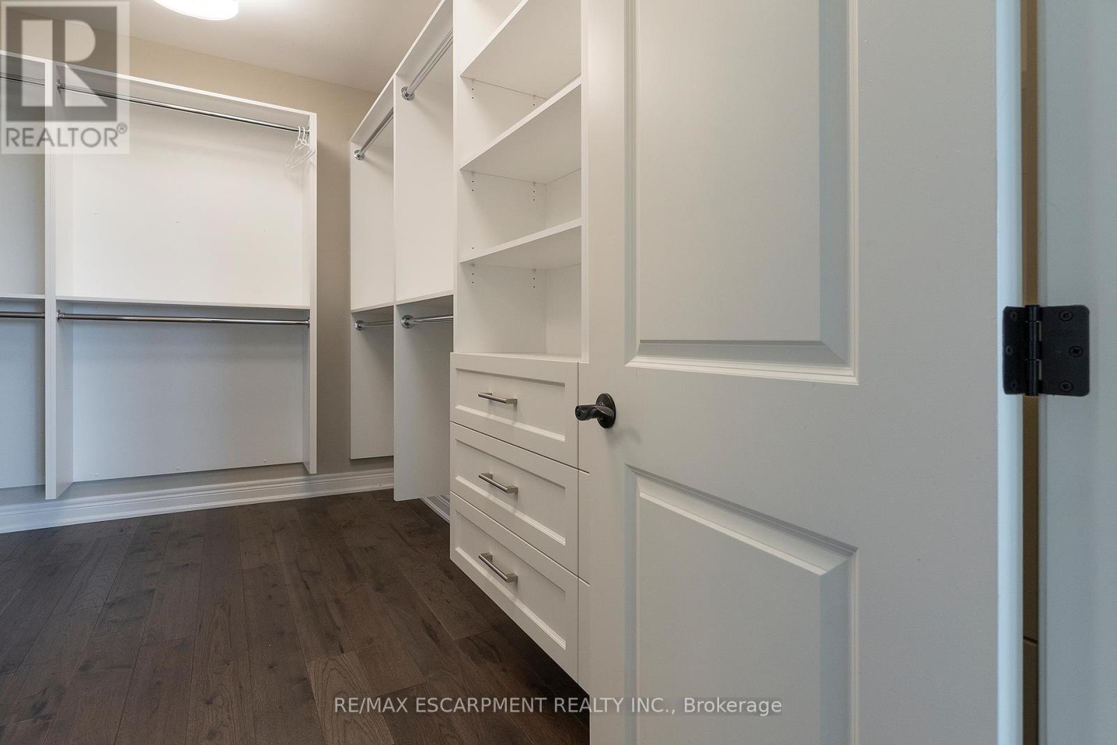 270 Farr Street, Pelham, Ontario  L0S 1C0 - Photo 16 - X12518406