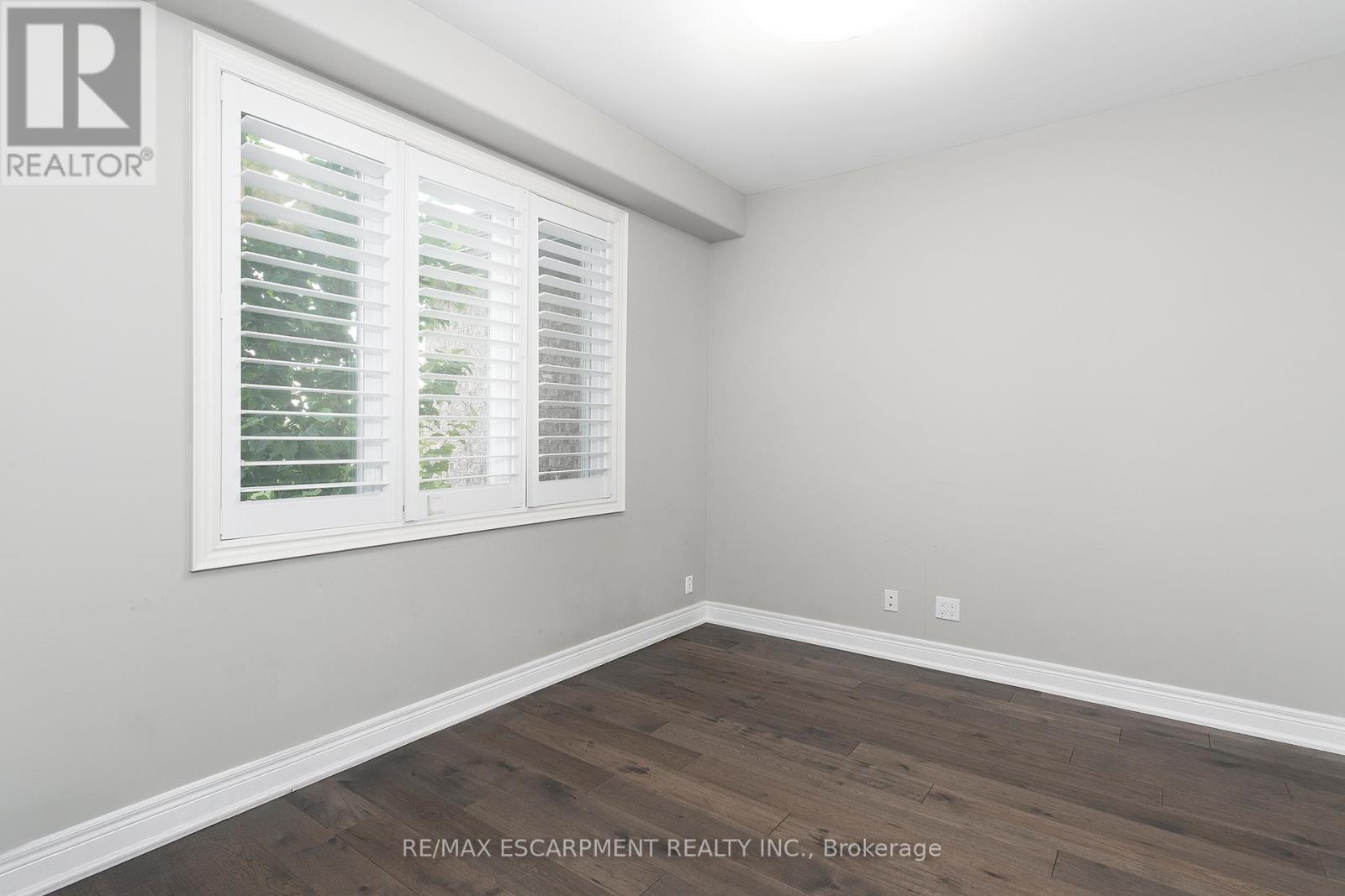 270 Farr Street, Pelham, Ontario  L0S 1C0 - Photo 19 - X12518406