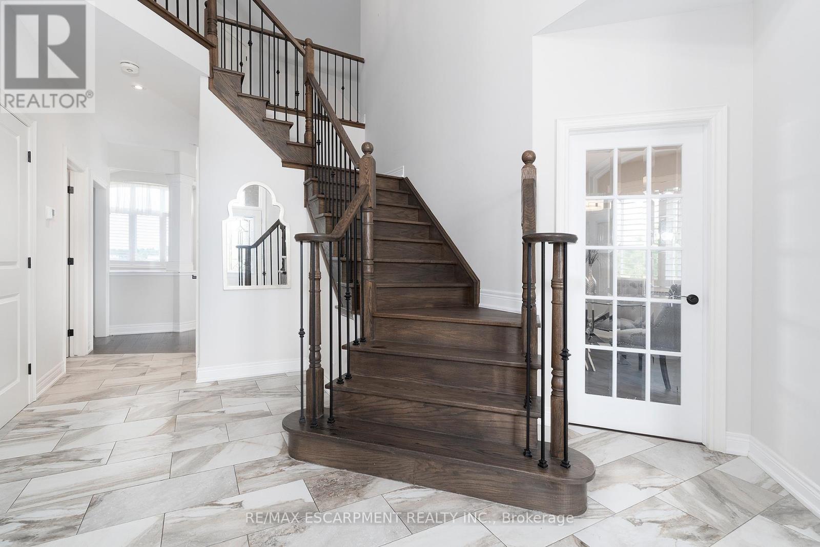 270 Farr Street, Pelham, Ontario  L0S 1C0 - Photo 21 - X12518406