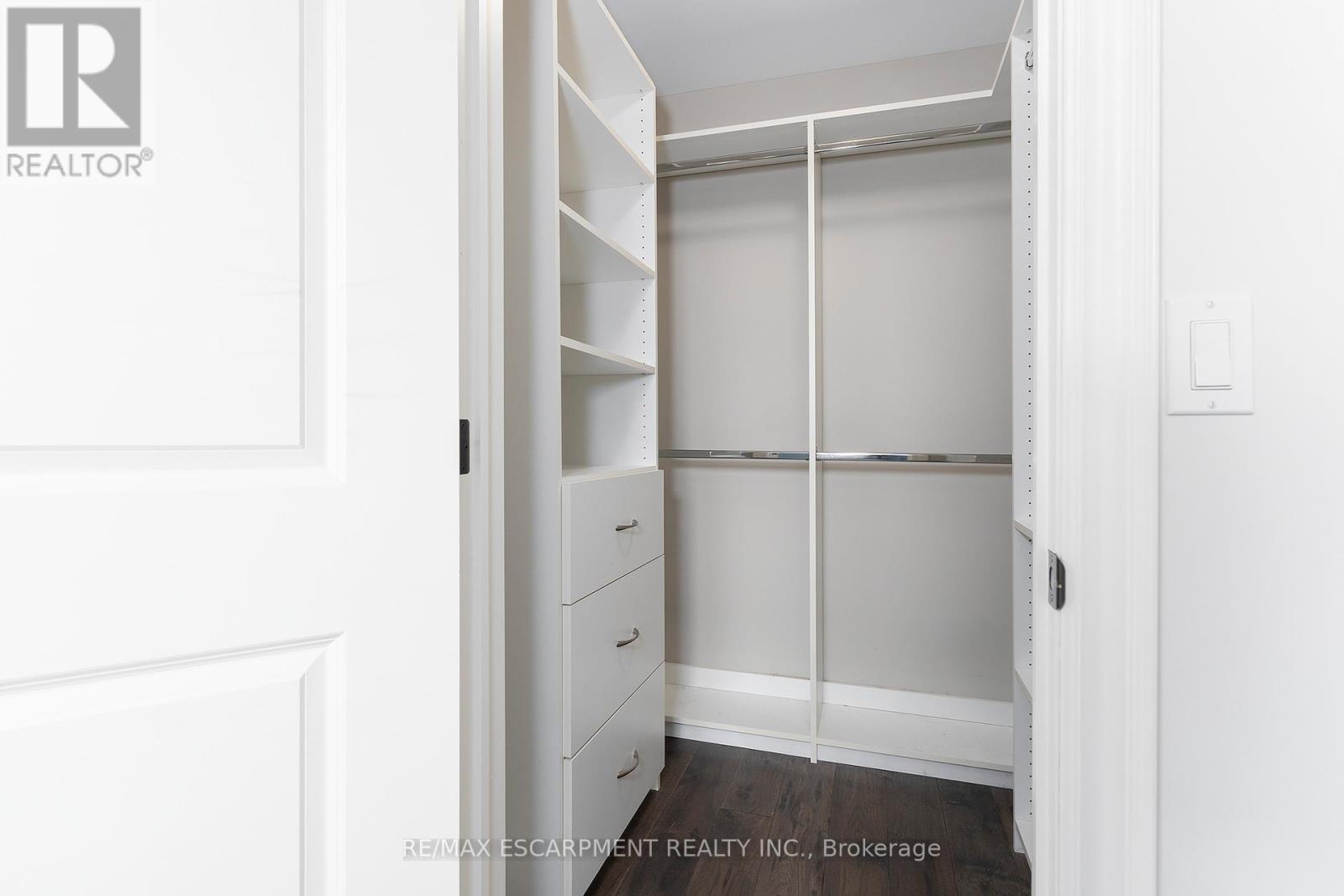 270 Farr Street, Pelham, Ontario  L0S 1C0 - Photo 23 - X12518406