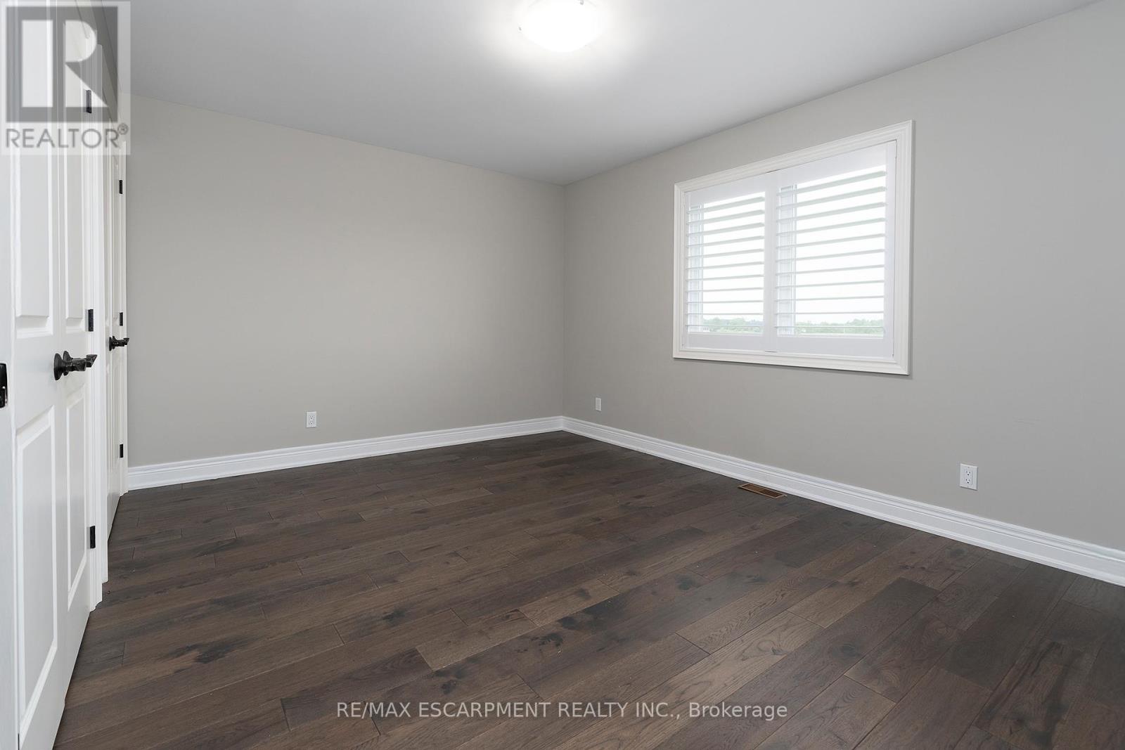 270 Farr Street, Pelham, Ontario  L0S 1C0 - Photo 26 - X12518406