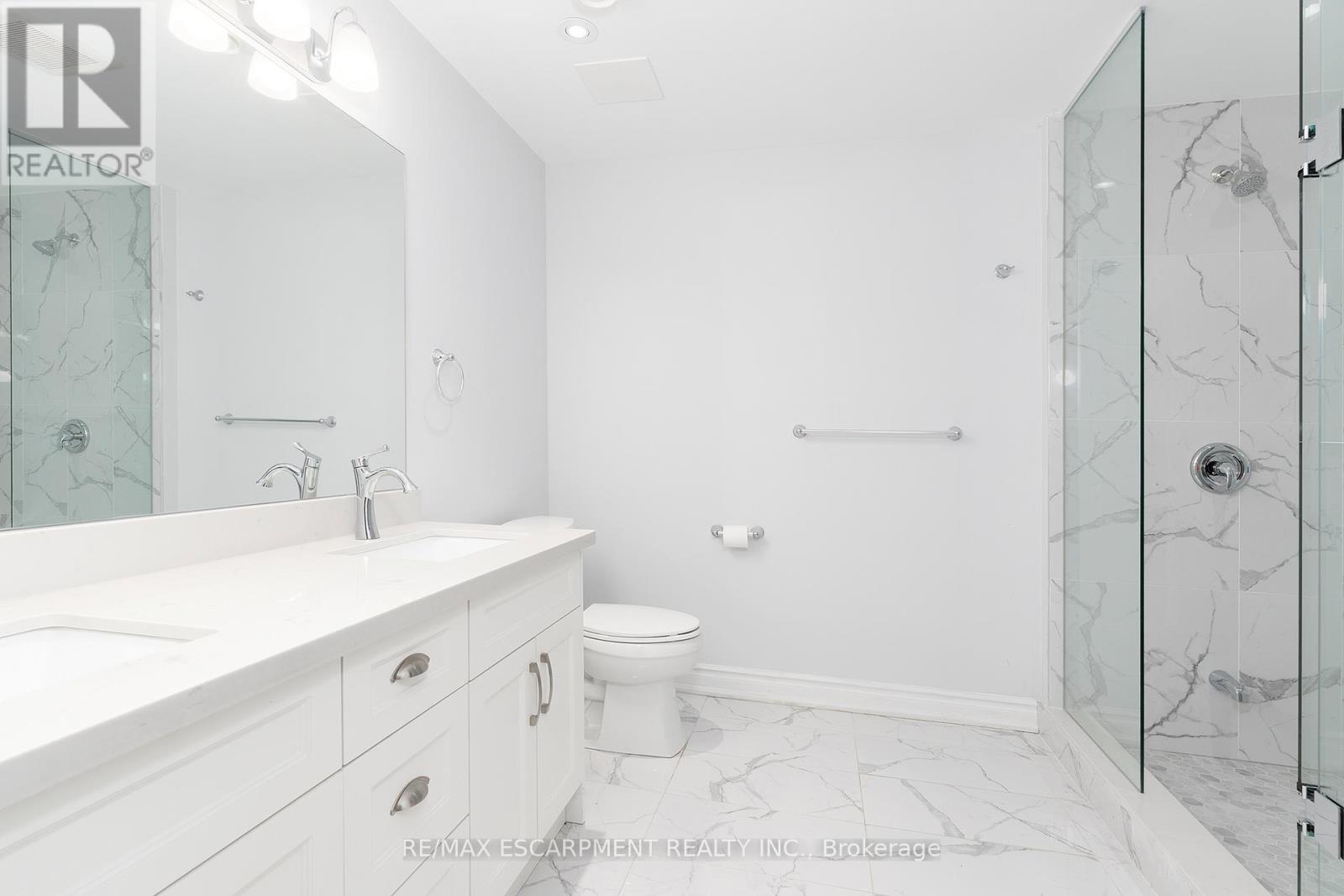 270 Farr Street, Pelham, Ontario  L0S 1C0 - Photo 35 - X12518406