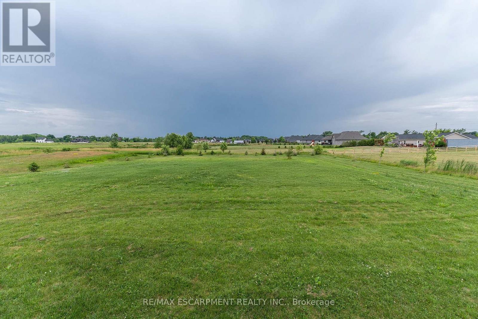 270 Farr Street, Pelham, Ontario  L0S 1C0 - Photo 36 - X12518406