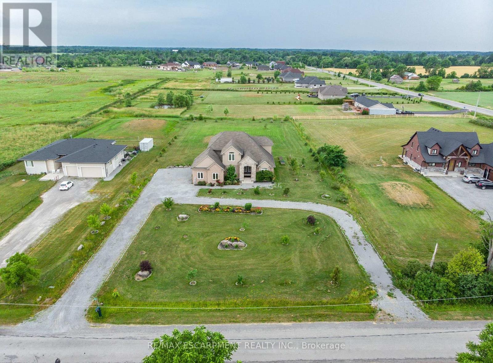 270 Farr Street, Pelham, Ontario  L0S 1C0 - Photo 48 - X12518406