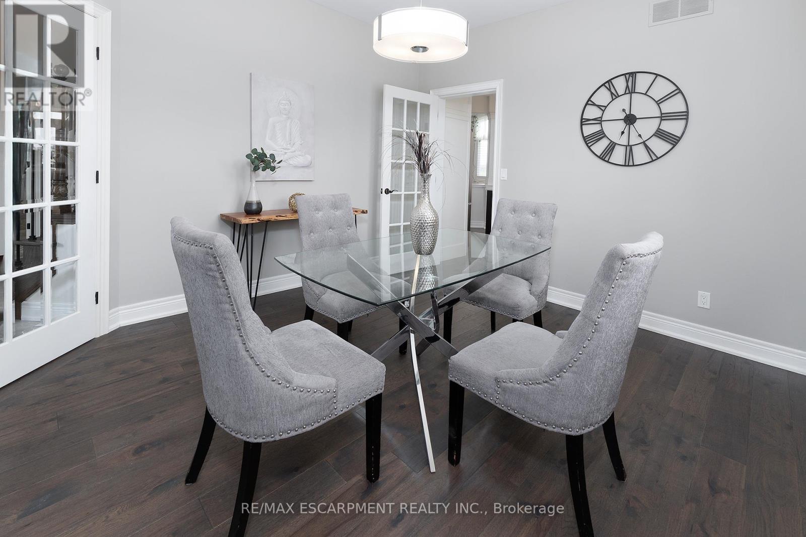 270 Farr Street, Pelham, Ontario  L0S 1C0 - Photo 6 - X12518406