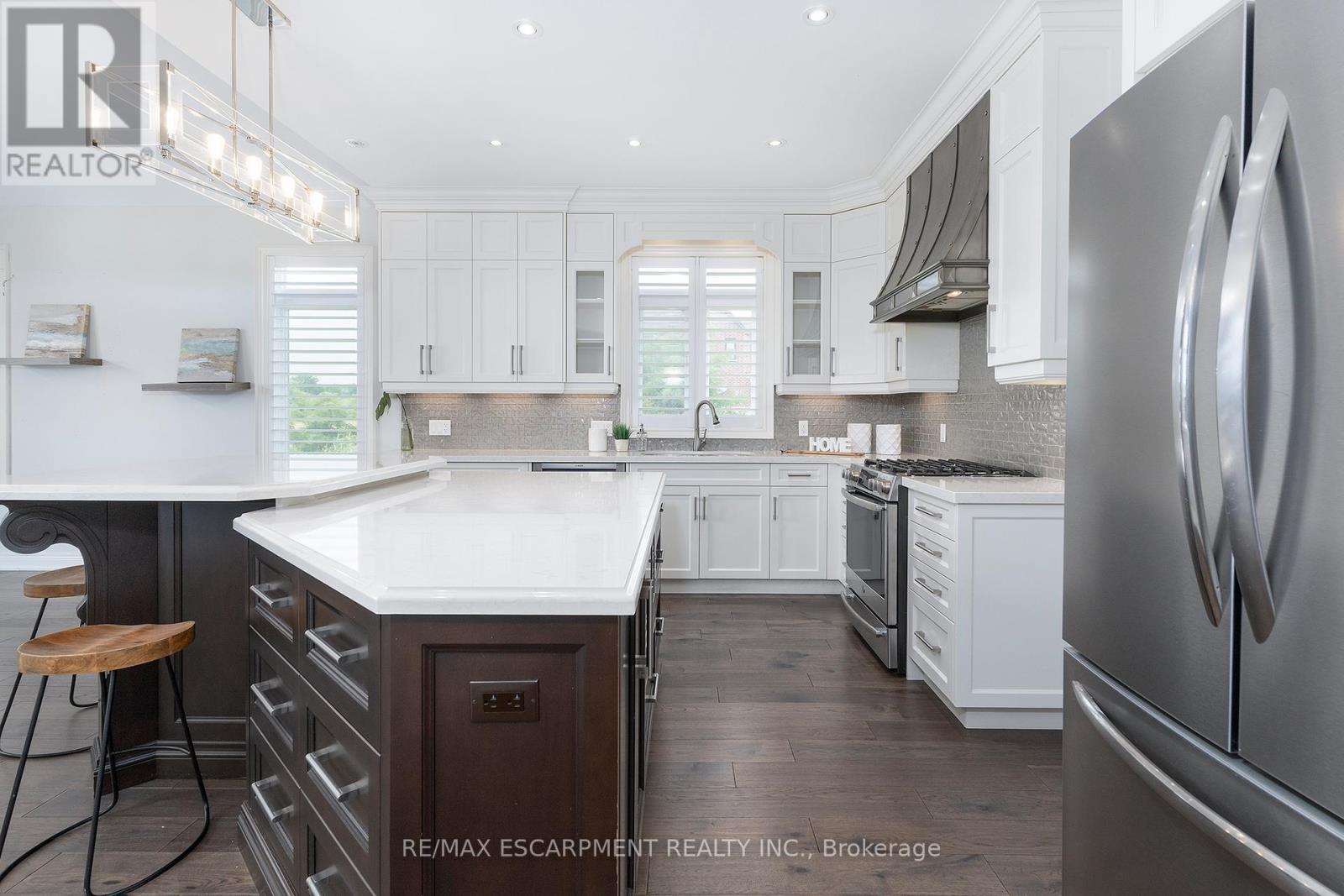 270 Farr Street, Pelham, Ontario  L0S 1C0 - Photo 9 - X12518406