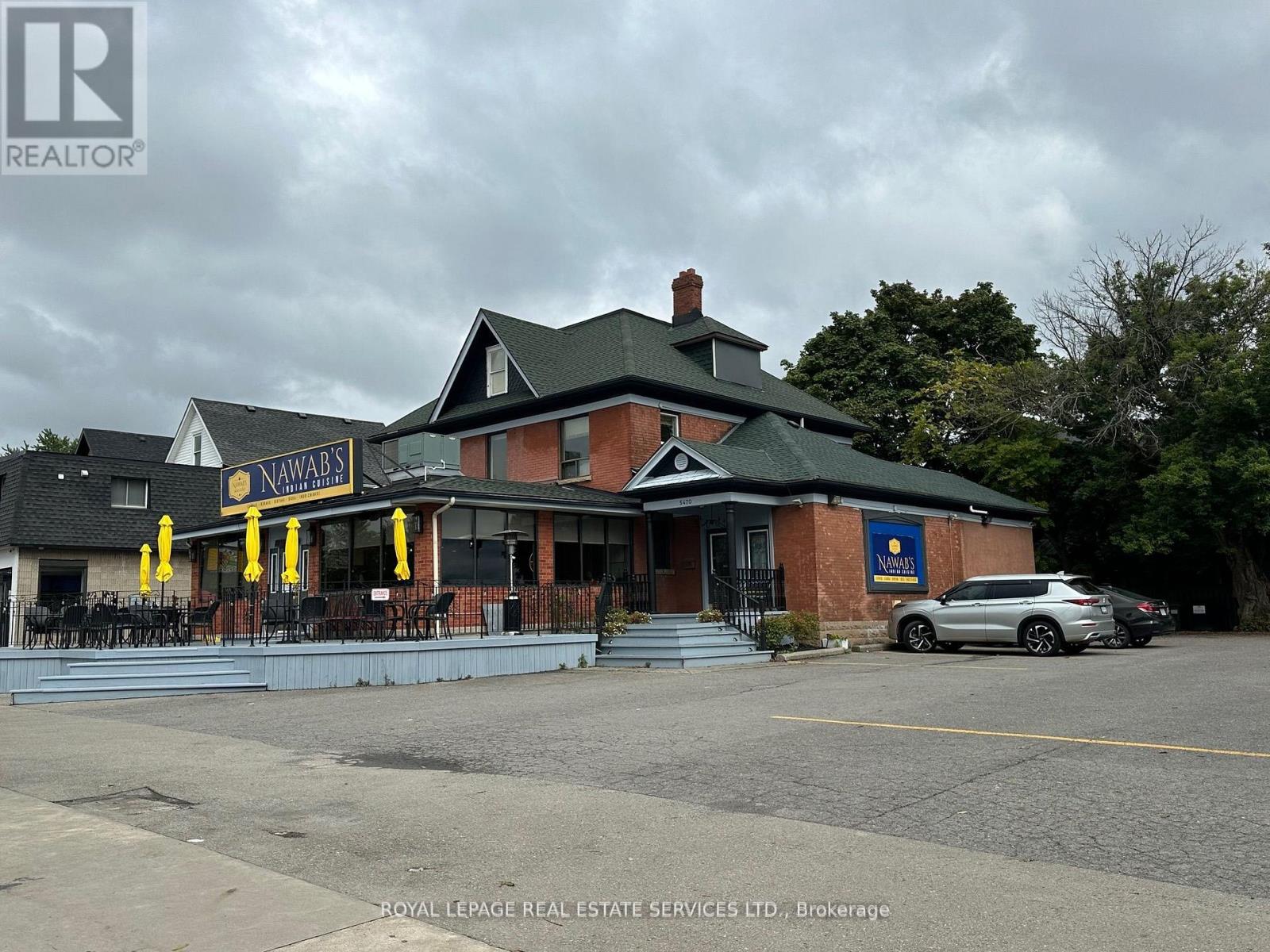 5470 & 5480 Victoria Avenue, Niagara Falls, Ontario L2G 3L2 - Photo 1 - X12518420