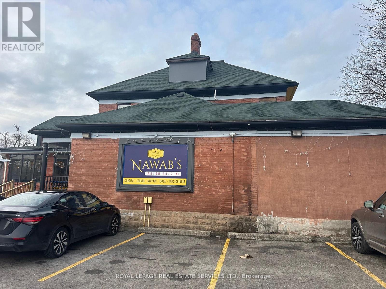 5470 & 5480 Victoria Avenue, Niagara Falls, Ontario L2G 3L2 - Photo 2 - X12518420