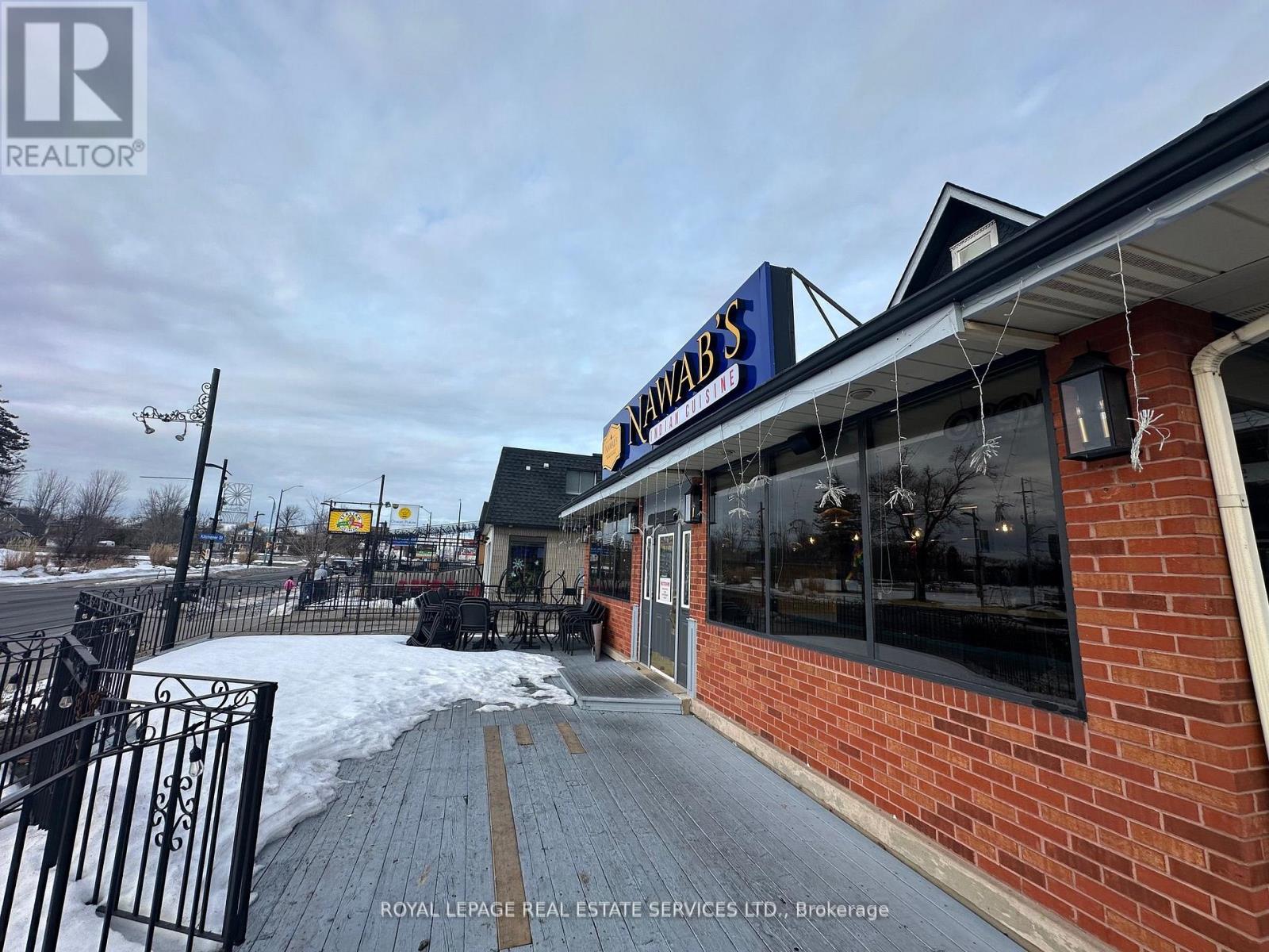 5470 & 5480 Victoria Avenue, Niagara Falls, Ontario L2G 3L2 - Photo 7 - X12518420