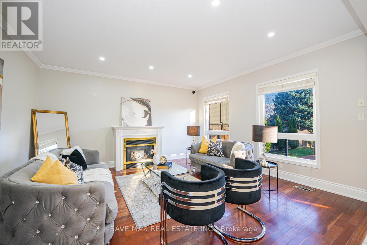 35 Woodcrest Court, Kitchener, Ontario  N2P 2K2 - Photo 10 - X12518422