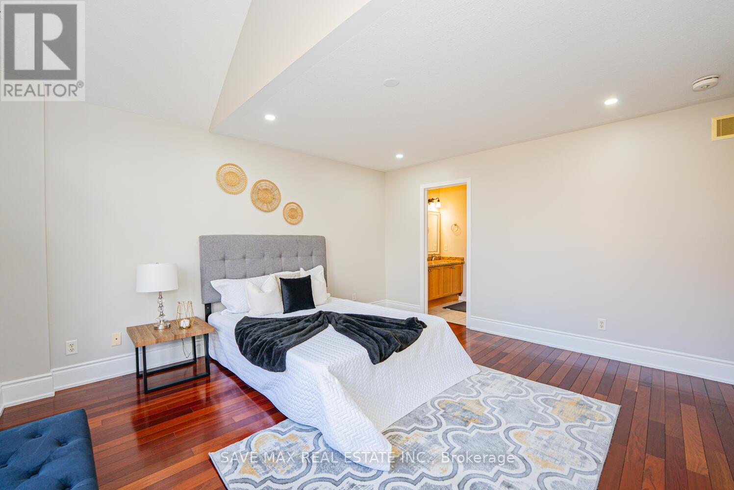 35 Woodcrest Court, Kitchener, Ontario  N2P 2K2 - Photo 29 - X12518422