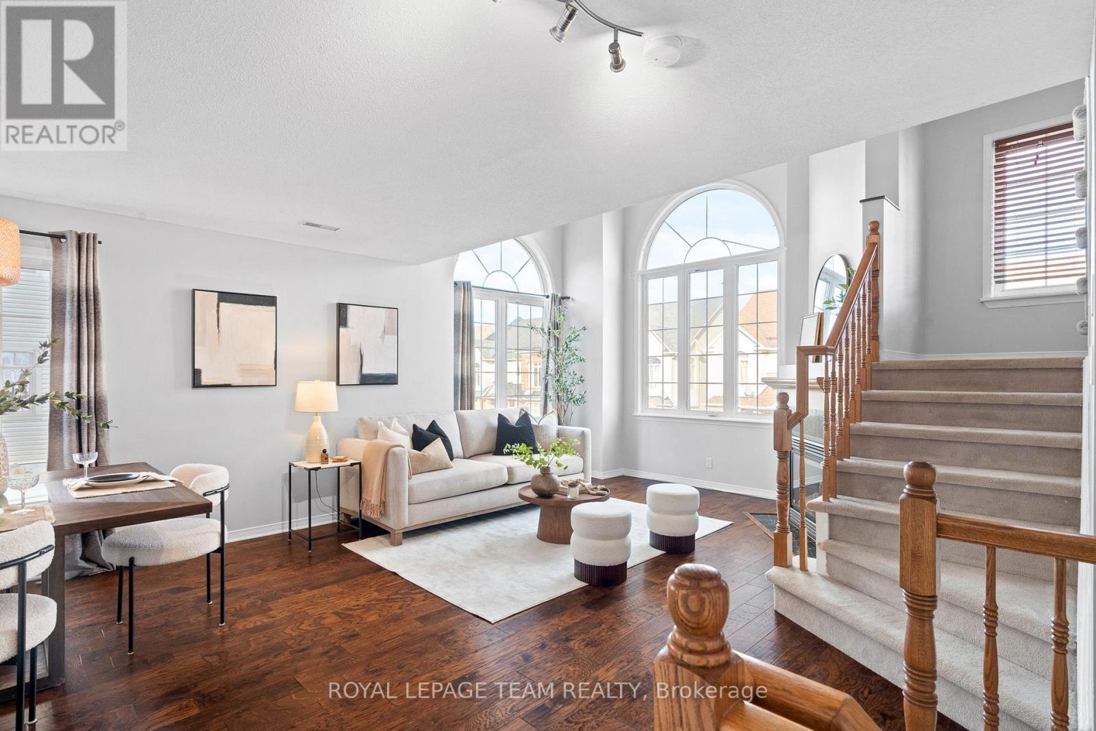 95 - 1512 Walkley Road, Ottawa, Ontario K1V 2G7 - Photo 2 - X12517516