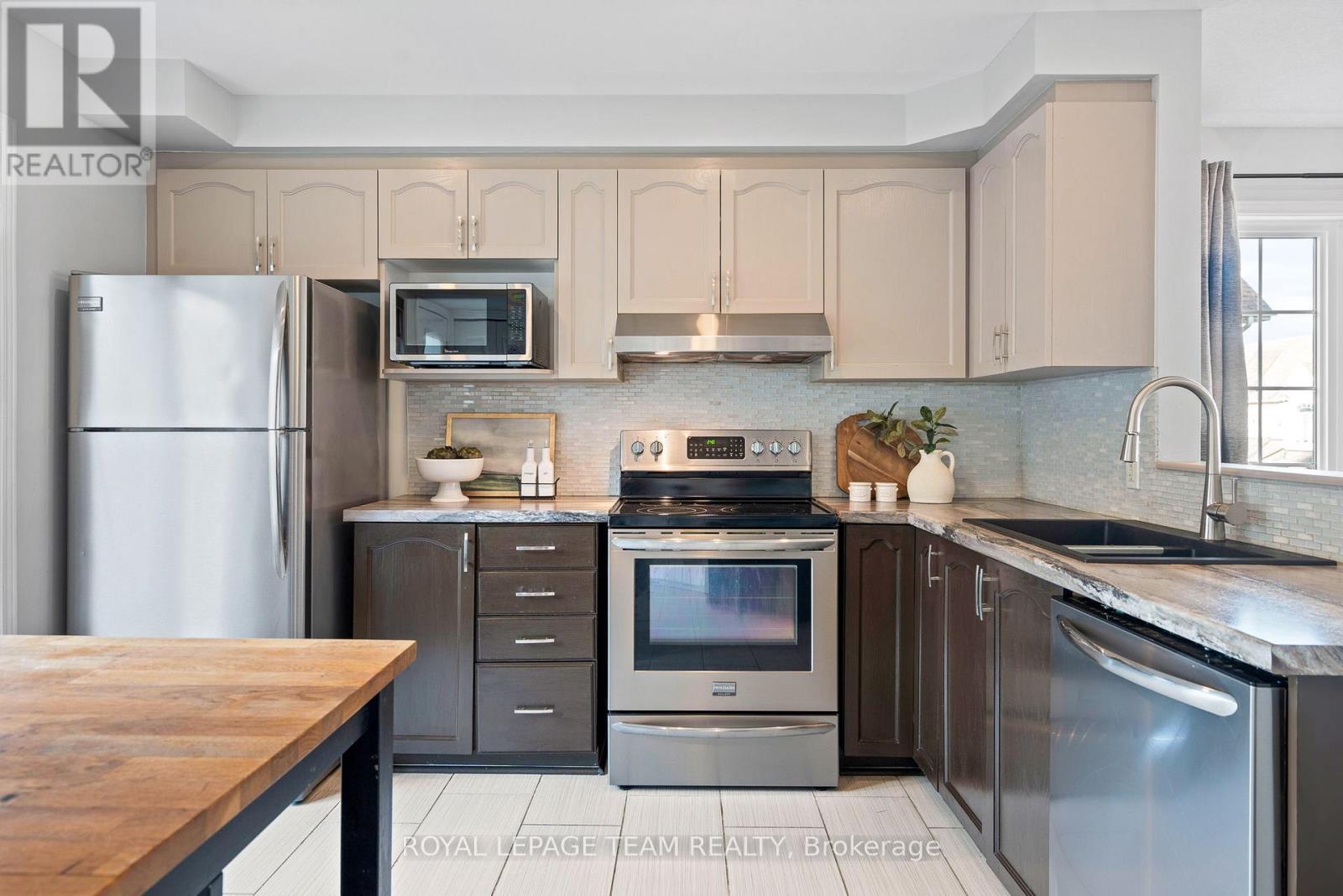 95 - 1512 Walkley Road, Ottawa, Ontario K1V 2G7 - Photo 9 - X12517516