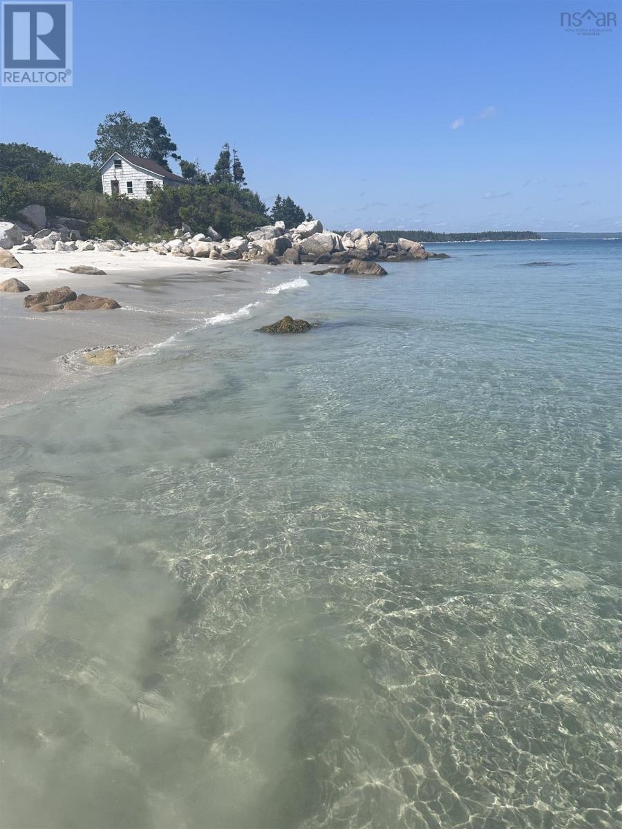 144 Burgess Road, Port Mouton, Nova Scotia  B0T 1T0 - Photo 12 - 202527452