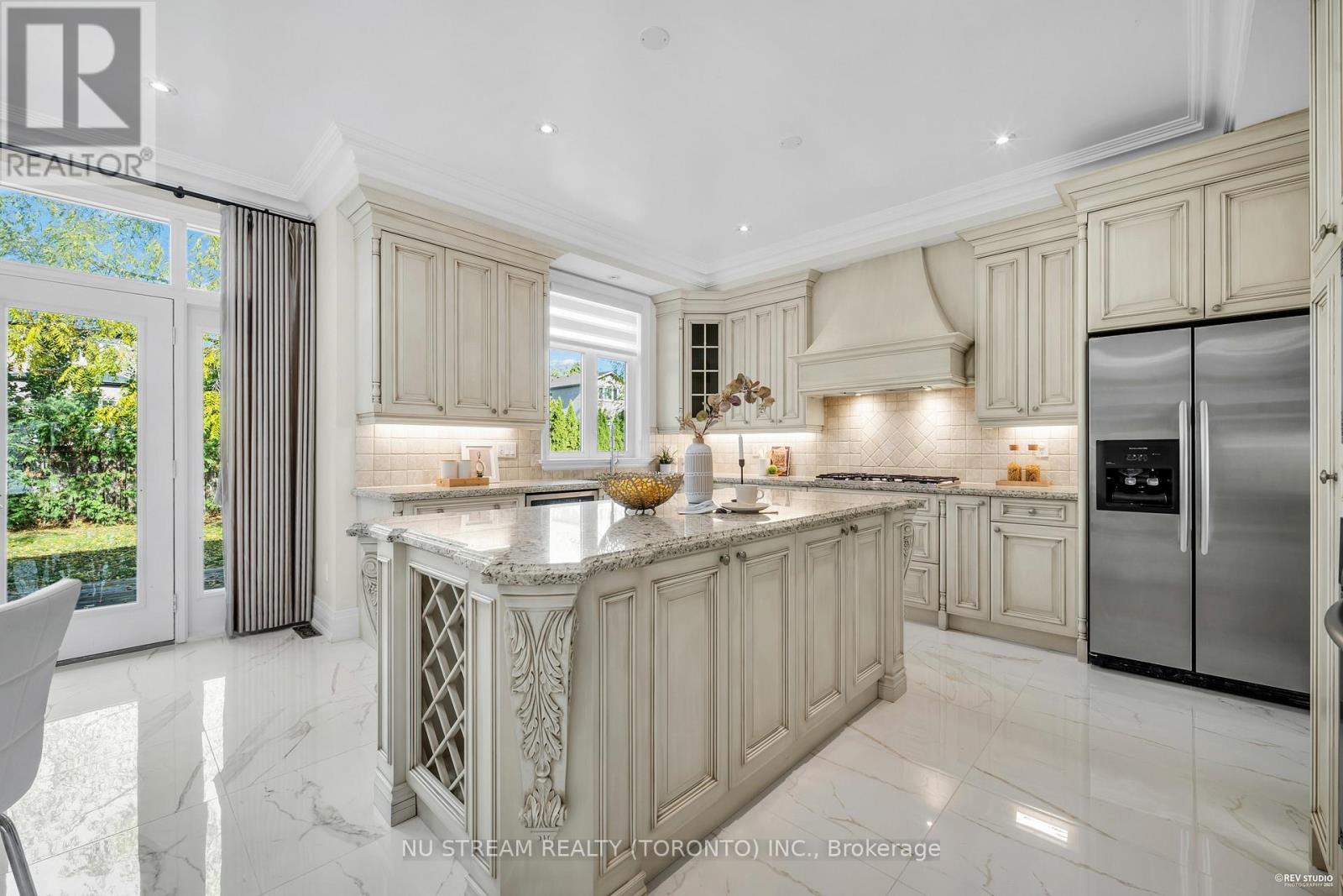 170 Florence Avenue, Toronto, Ontario  M2N 1G4 - Photo 11 - C12518440