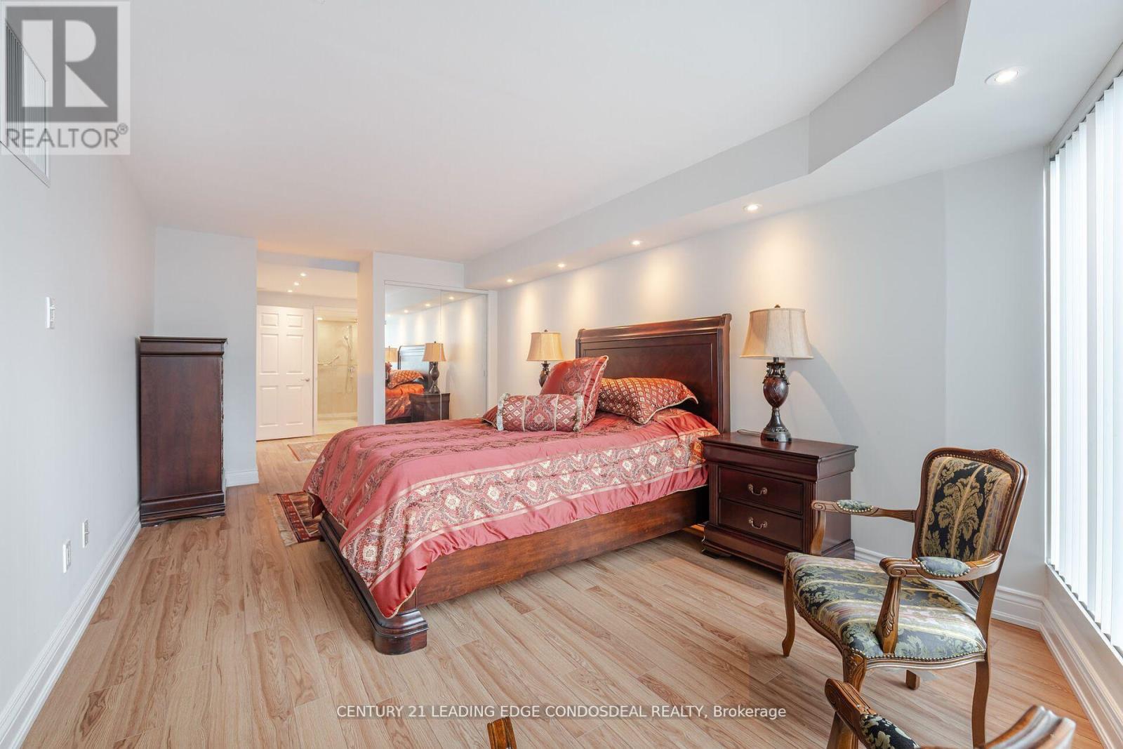 2106 - 33 University Avenue, Toronto, Ontario  M5J 2S7 - Photo 28 - C12518530