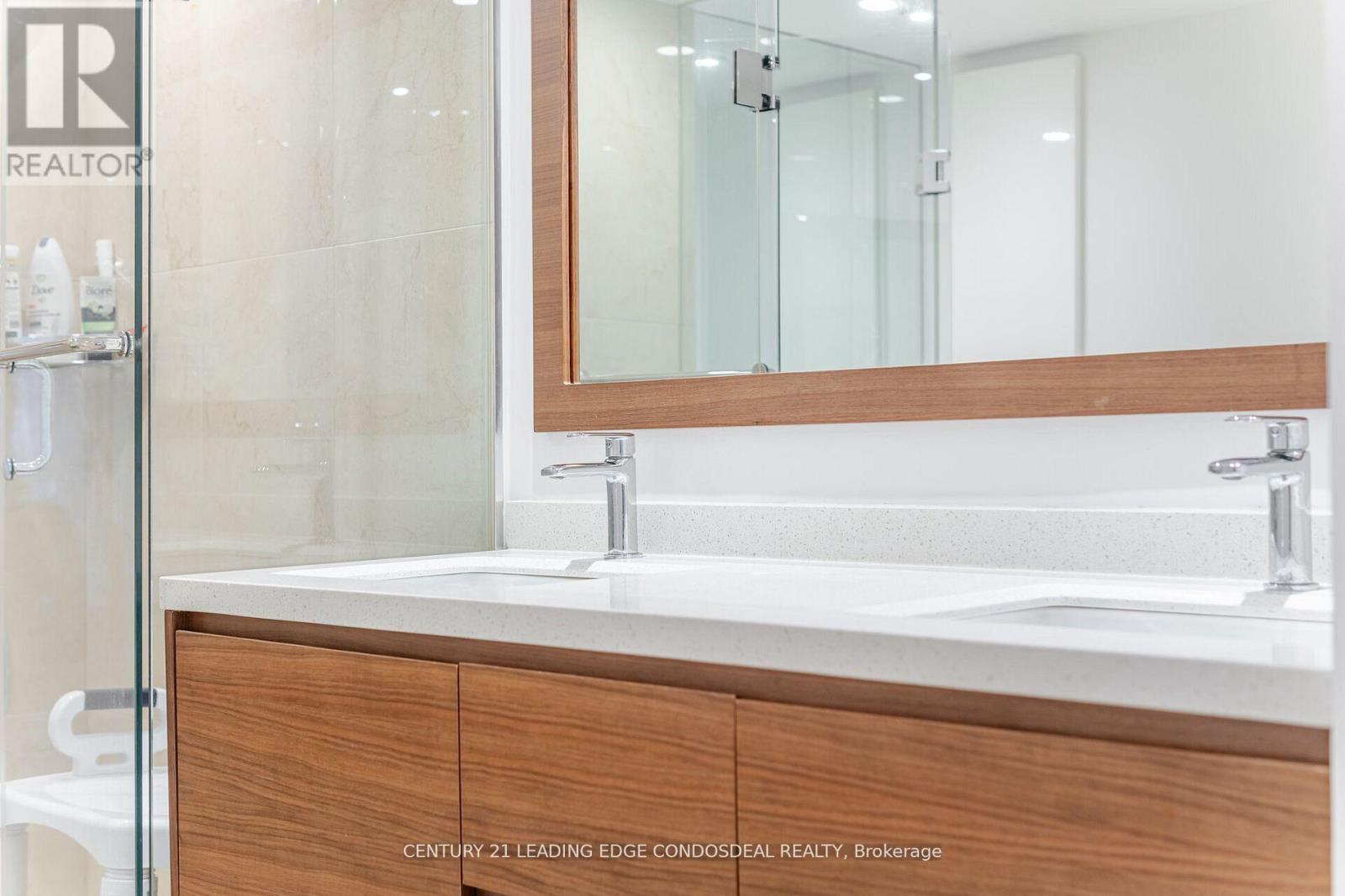 2106 - 33 University Avenue, Toronto, Ontario  M5J 2S7 - Photo 31 - C12518530