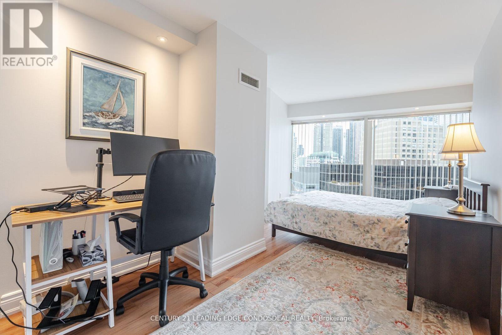 2106 - 33 University Avenue, Toronto, Ontario  M5J 2S7 - Photo 32 - C12518530