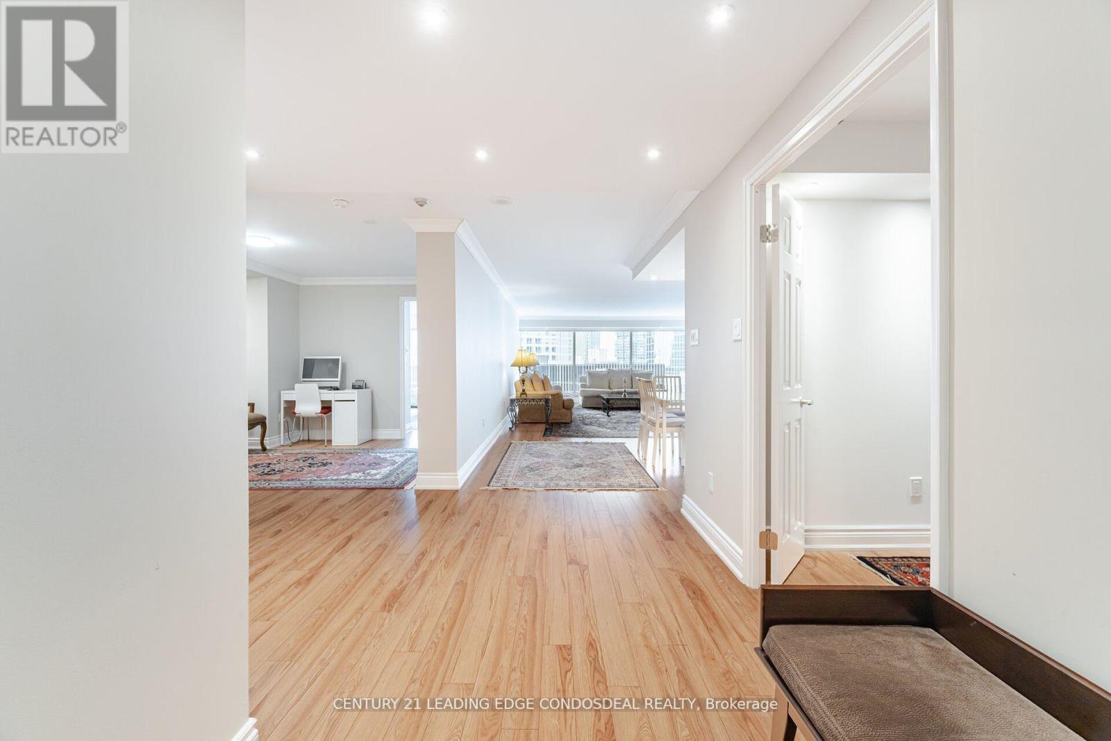 2106 - 33 University Avenue, Toronto, Ontario  M5J 2S7 - Photo 5 - C12518530