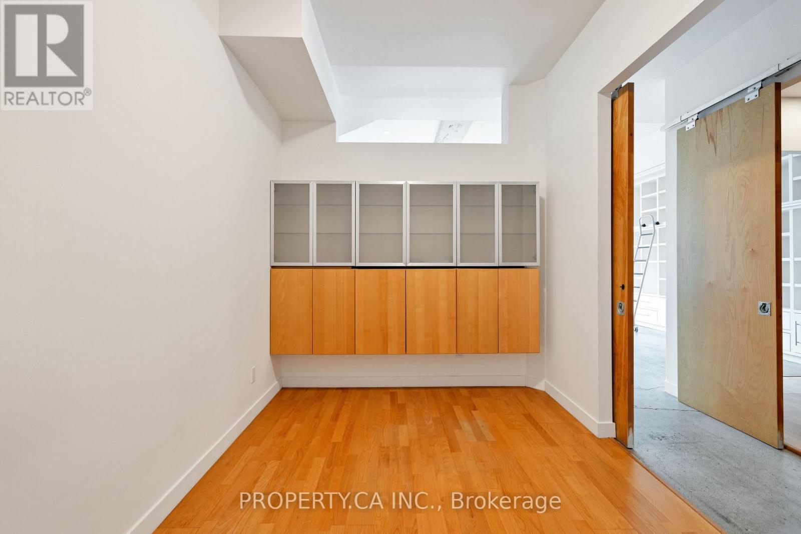 1017 - 155 Dalhousie Street, Toronto, Ontario  M5B 2P7 - Photo 18 - C12518532