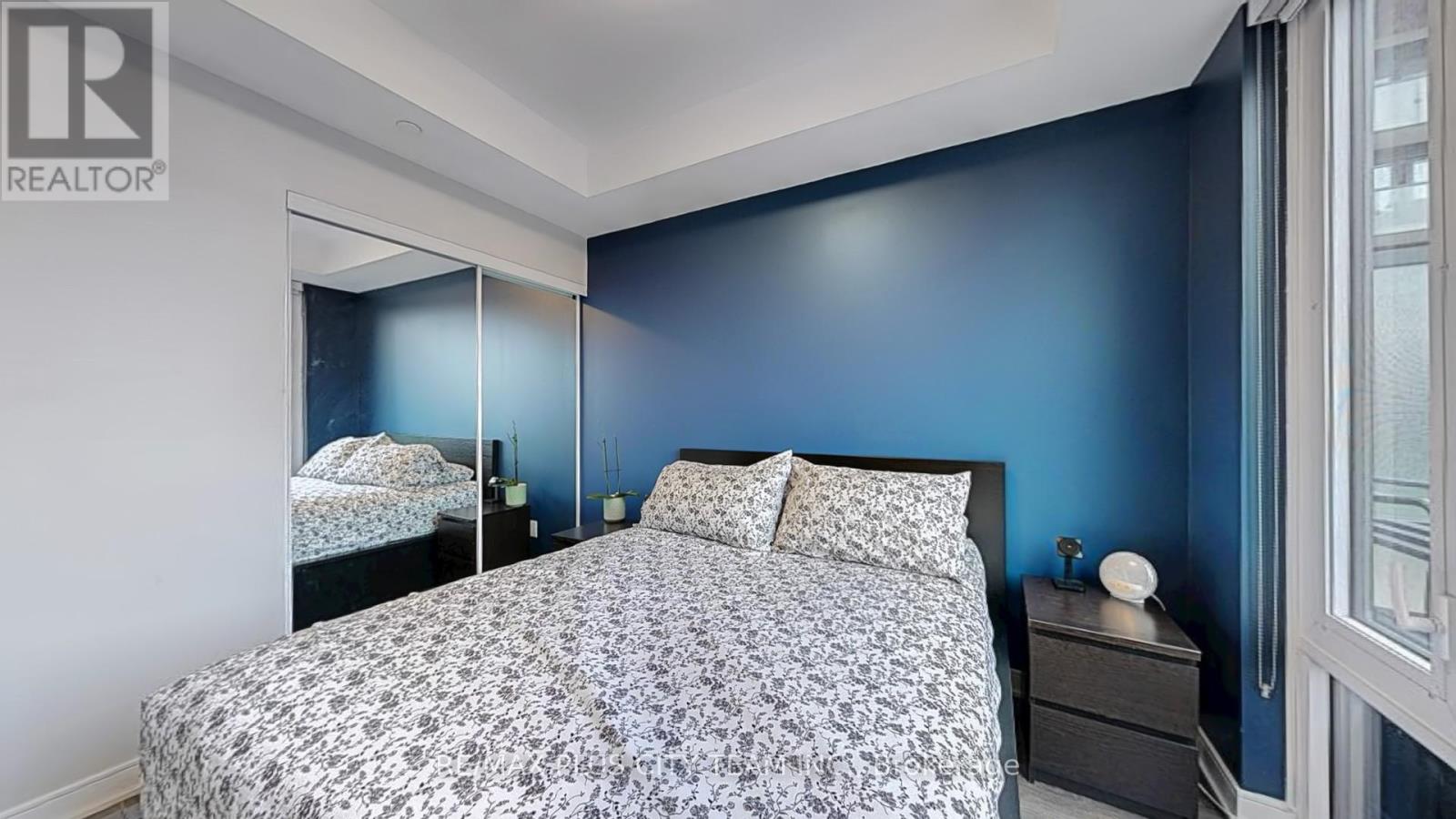 S505 - 180 Mill Street, Toronto, Ontario  M5A 0V7 - Photo 10 - C12518590