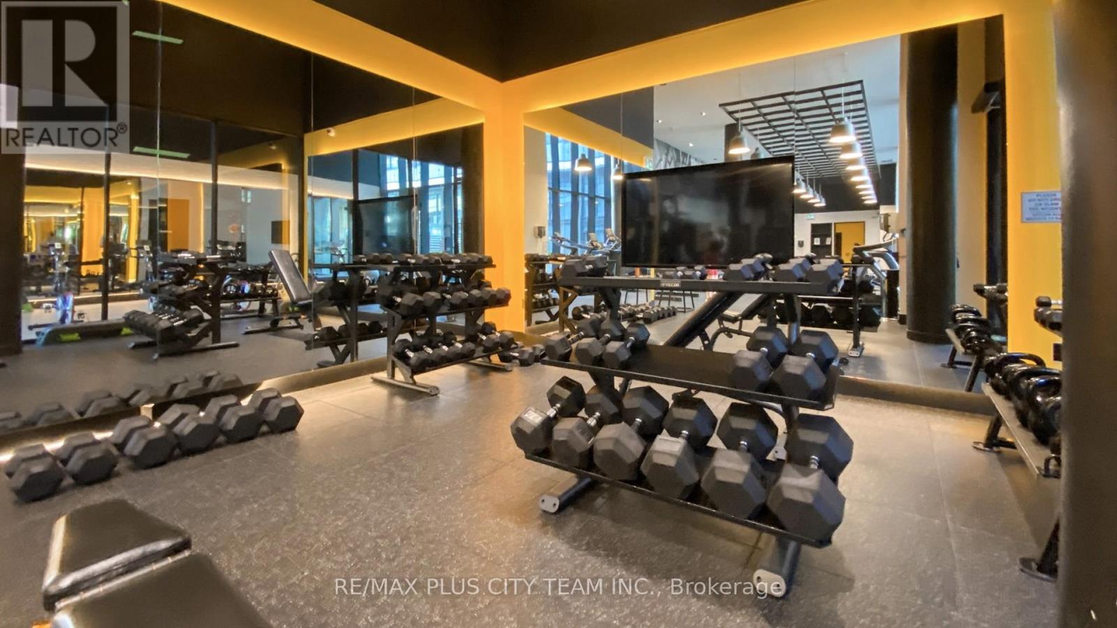 S505 - 180 Mill Street, Toronto, Ontario  M5A 0V7 - Photo 23 - C12518590