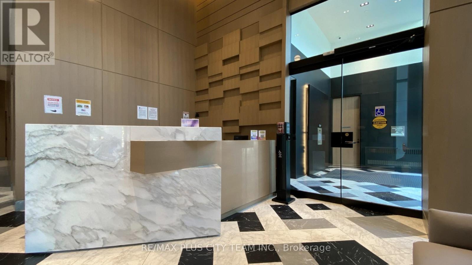 S505 - 180 Mill Street, Toronto, Ontario  M5A 0V7 - Photo 32 - C12518590