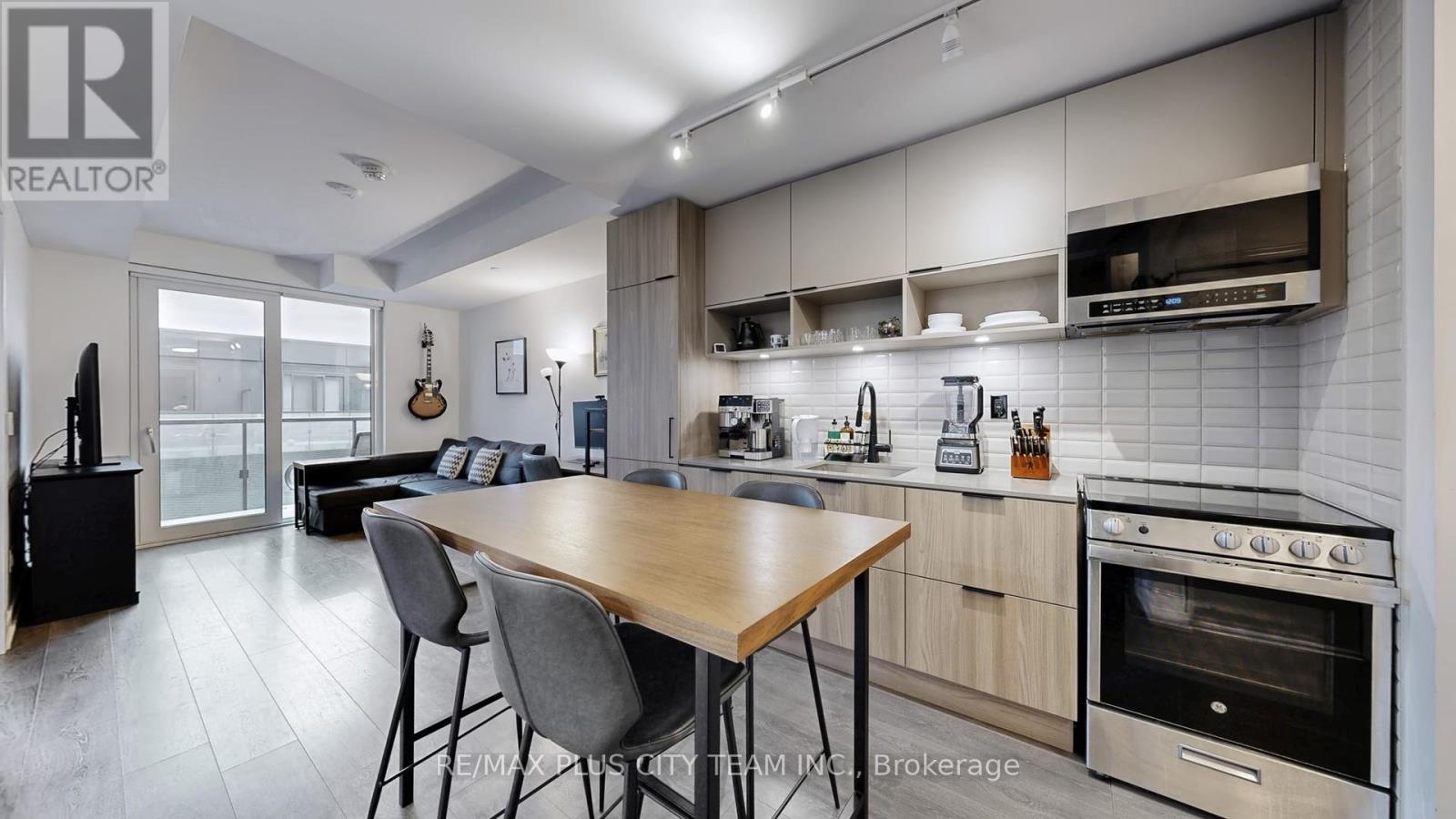 S505 - 180 Mill Street, Toronto, Ontario  M5A 0V7 - Photo 7 - C12518590