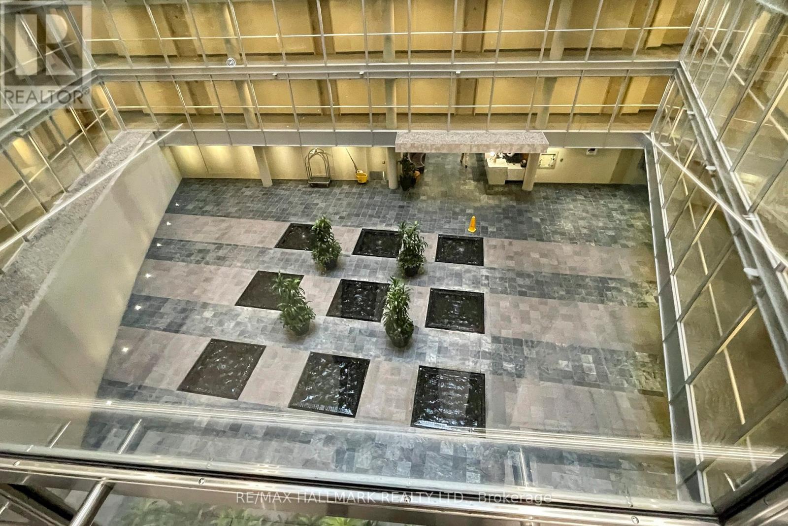 1121 - 650 Queens Quay W, Toronto (Waterfront Communities), Ontario  M5V 3N2 - Photo 10 - C12518604