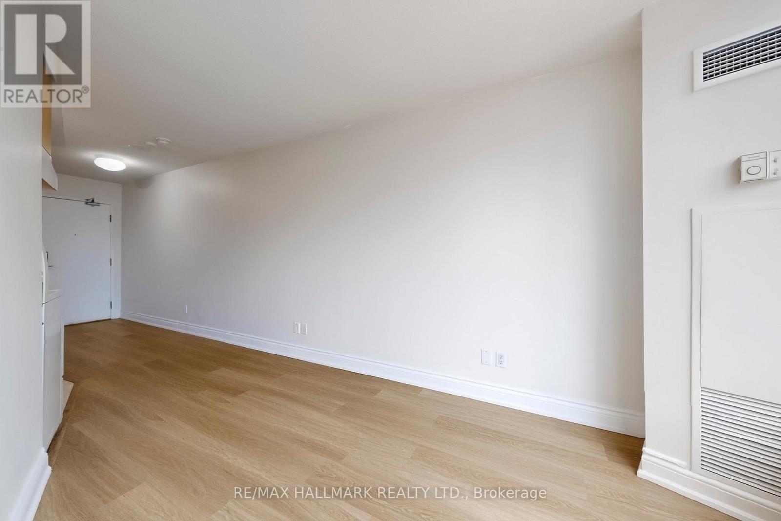 1121 - 650 Queens Quay W, Toronto (Waterfront Communities), Ontario  M5V 3N2 - Photo 16 - C12518604