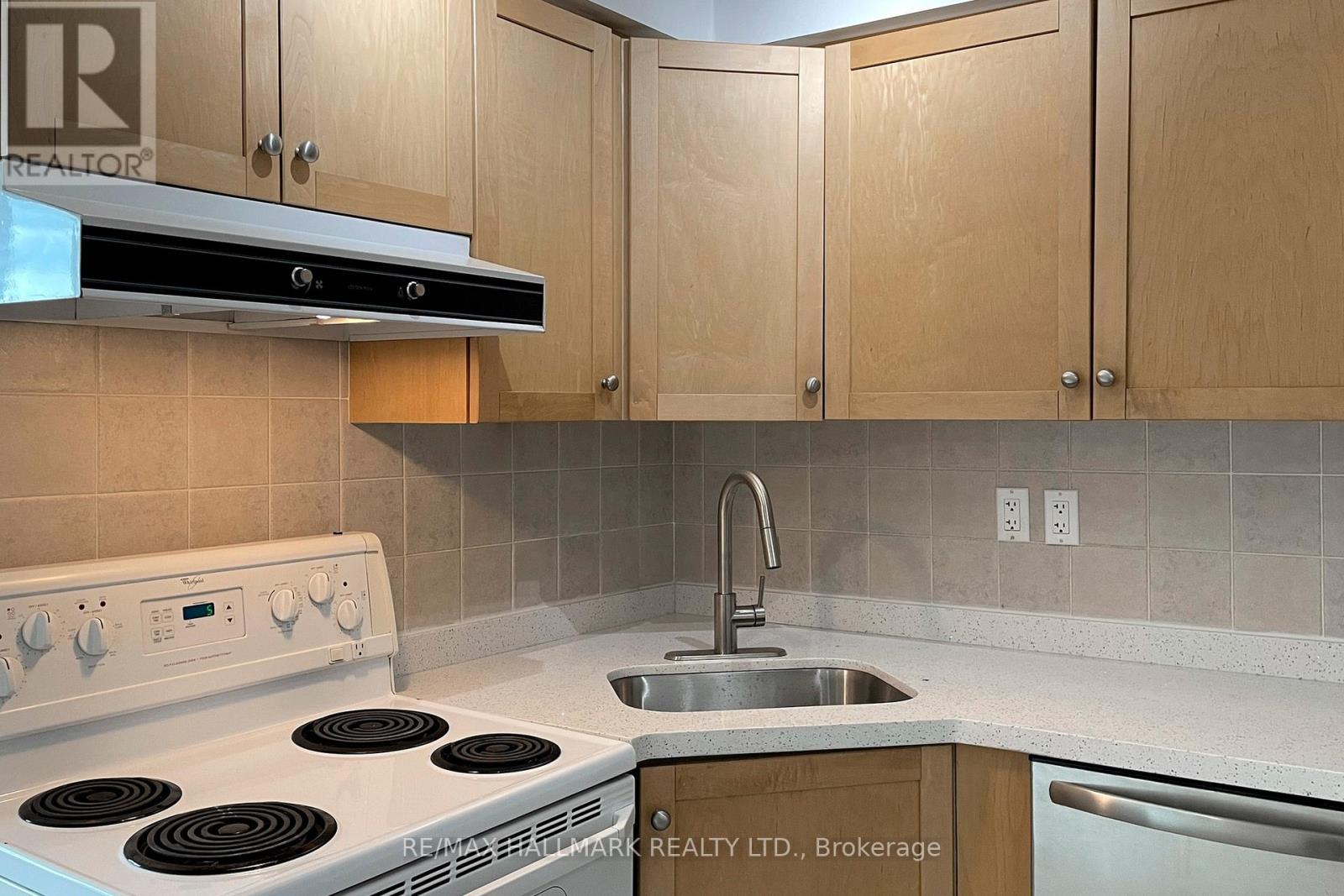 1121 - 650 Queens Quay W, Toronto (Waterfront Communities), Ontario  M5V 3N2 - Photo 22 - C12518604