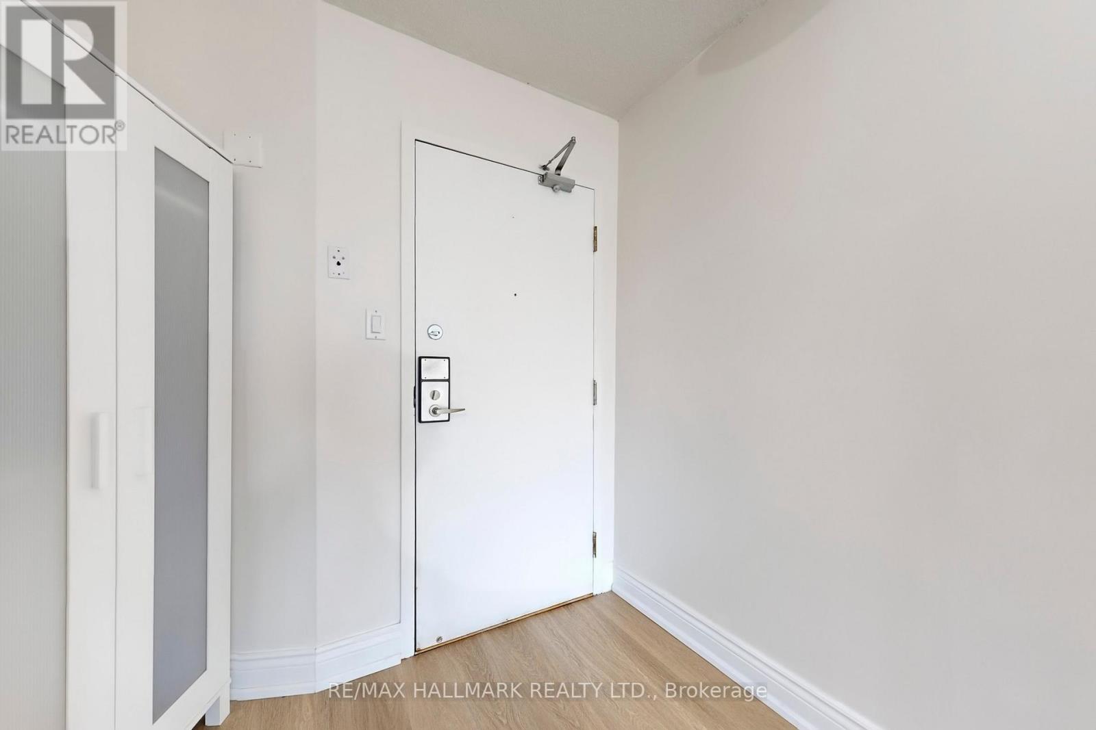 1121 - 650 Queens Quay W, Toronto (Waterfront Communities), Ontario  M5V 3N2 - Photo 31 - C12518604