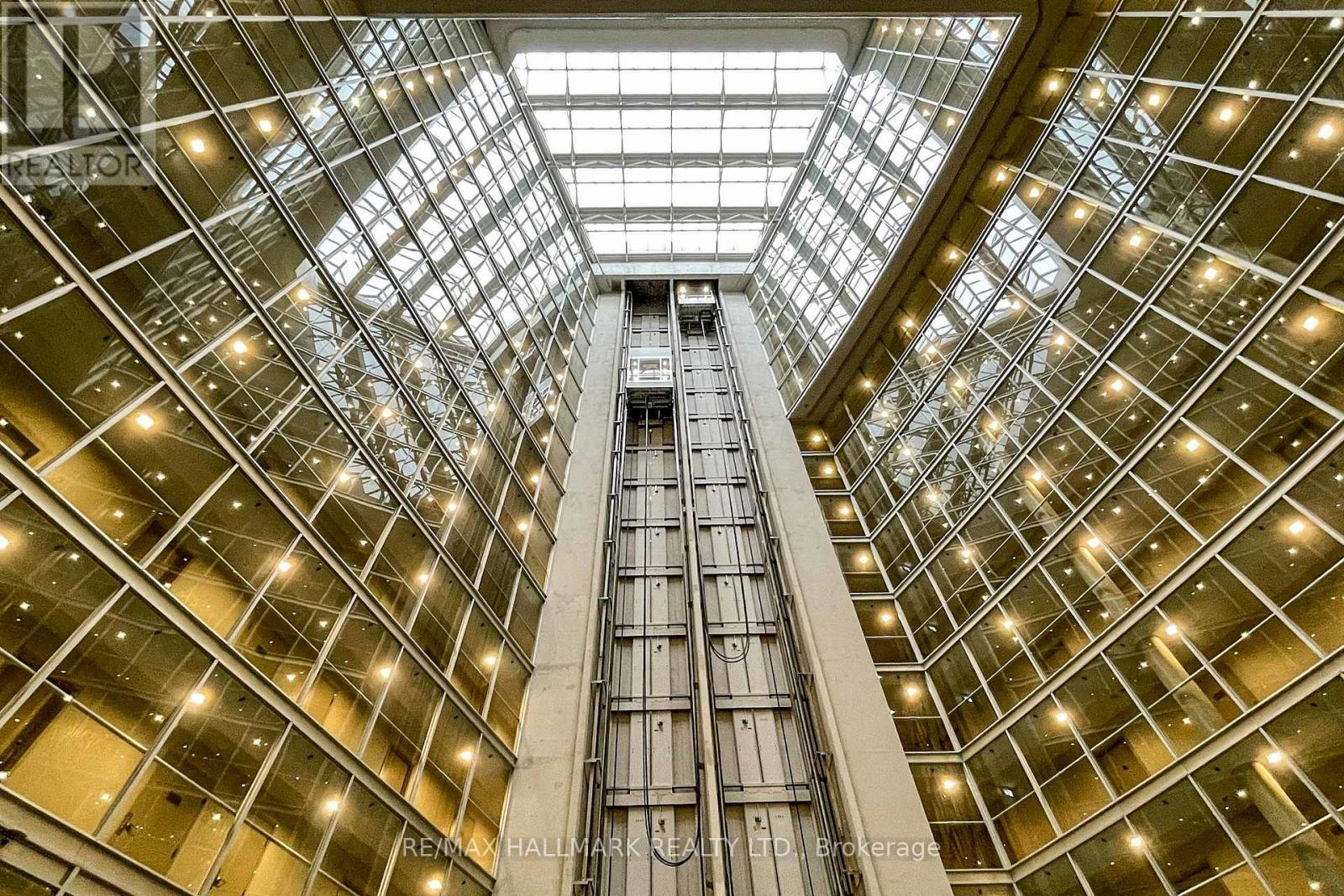 1121 - 650 Queens Quay W, Toronto (Waterfront Communities), Ontario  M5V 3N2 - Photo 9 - C12518604