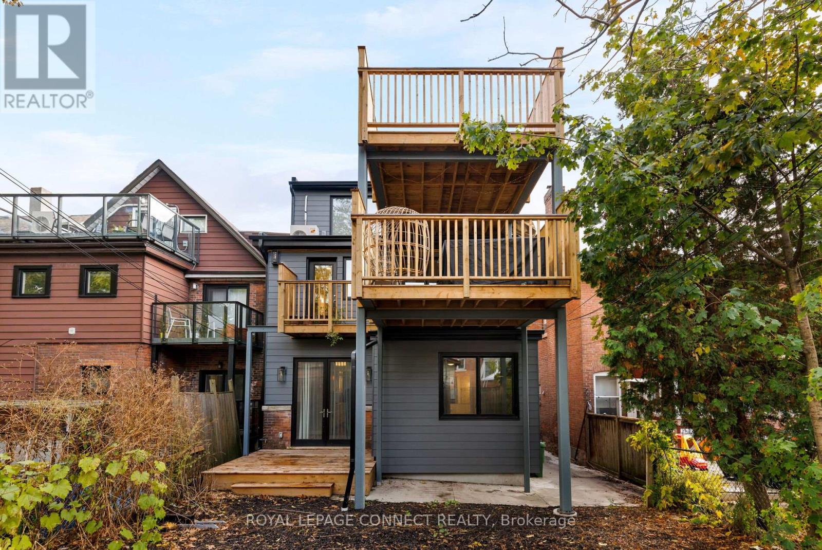 16 Rosemount Avenue, Toronto, Ontario  M6H 2M1 - Photo 39 - C12518654