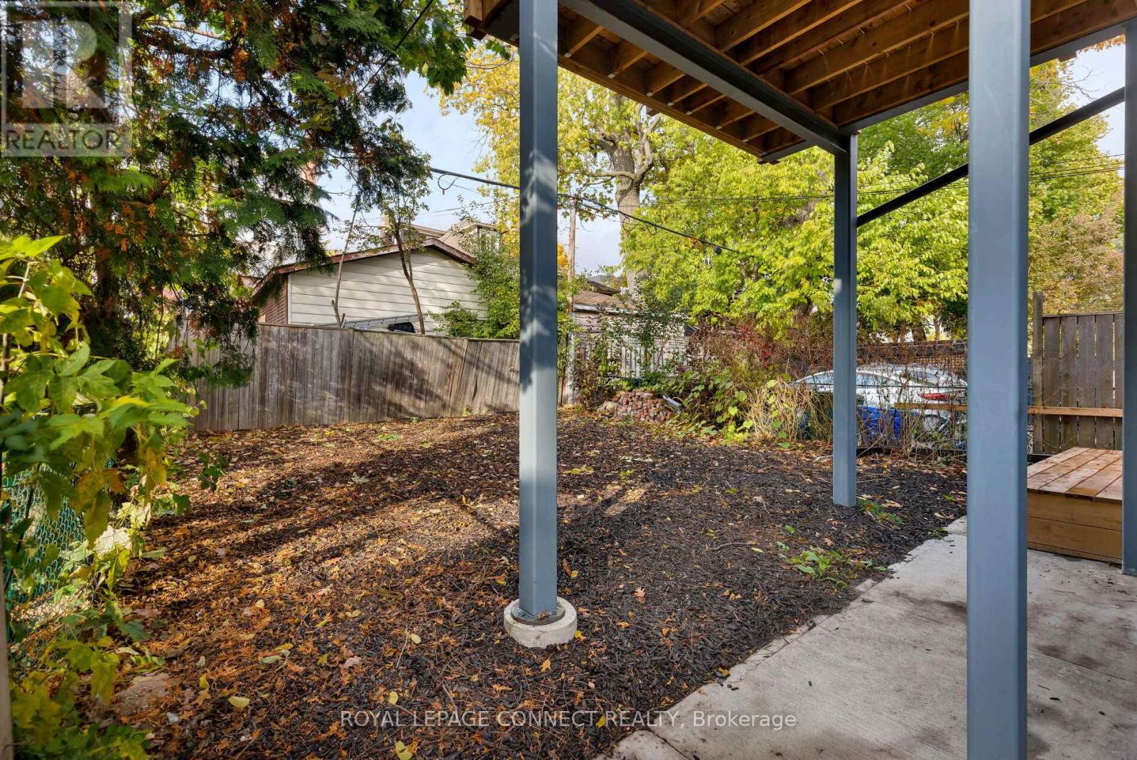 16 Rosemount Avenue, Toronto, Ontario  M6H 2M1 - Photo 40 - C12518654