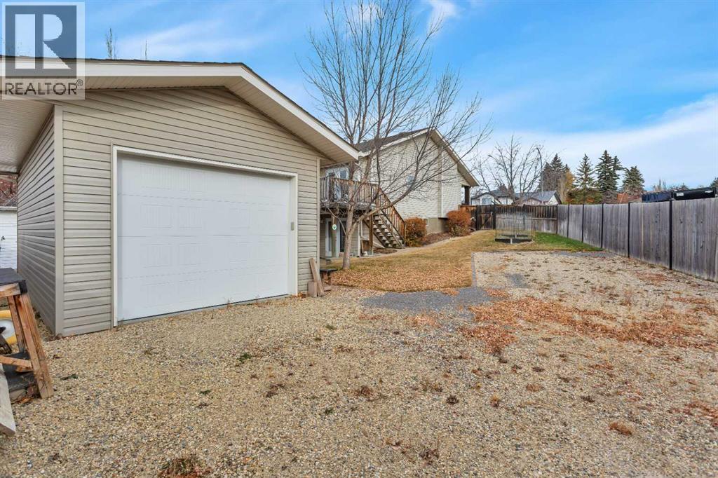 68 Falcon Crescent, Sylvan Lake, Alberta  T4S 2H3 - Photo 34 - A2268932