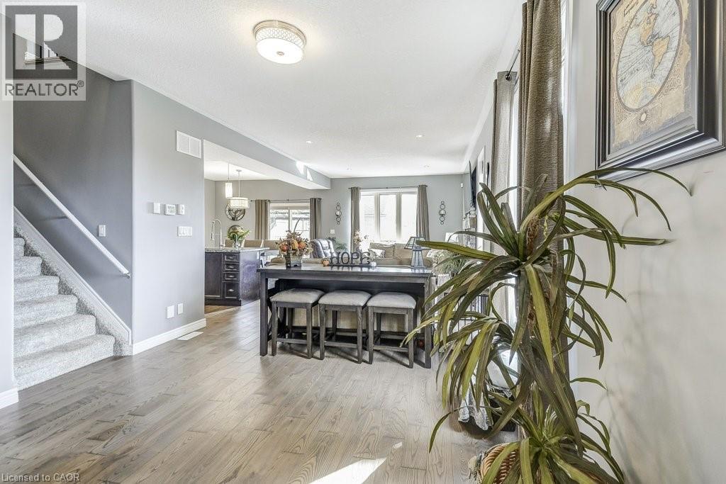 132a Scott Avenue, Paris, Ontario  N3L 0C9 - Photo 8 - 40786353