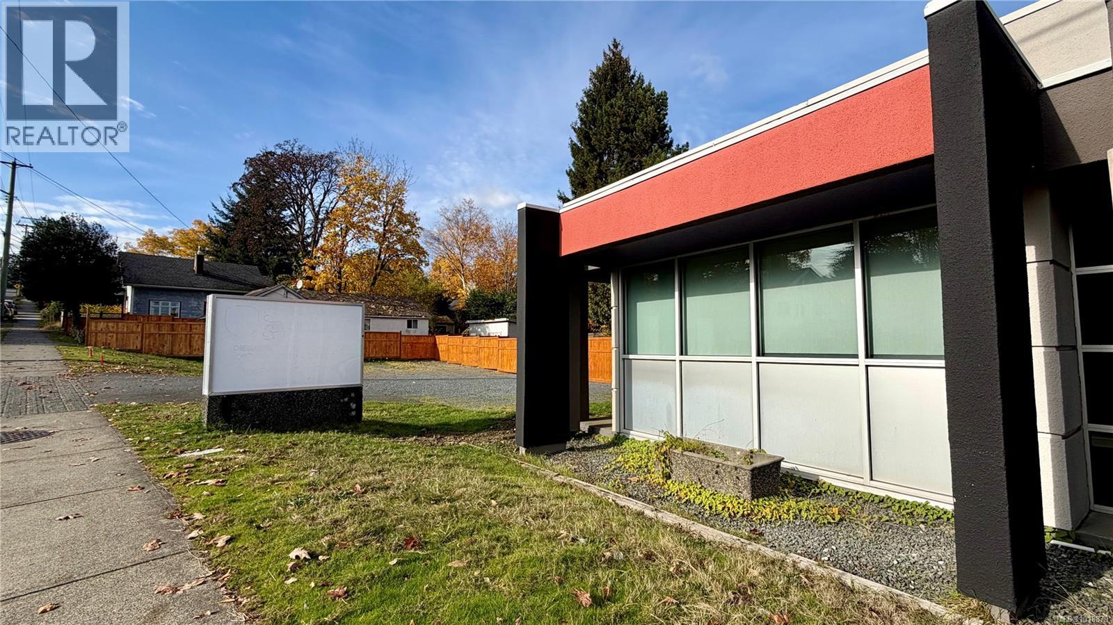 704 Fitzwilliam St, Nanaimo, British Columbia